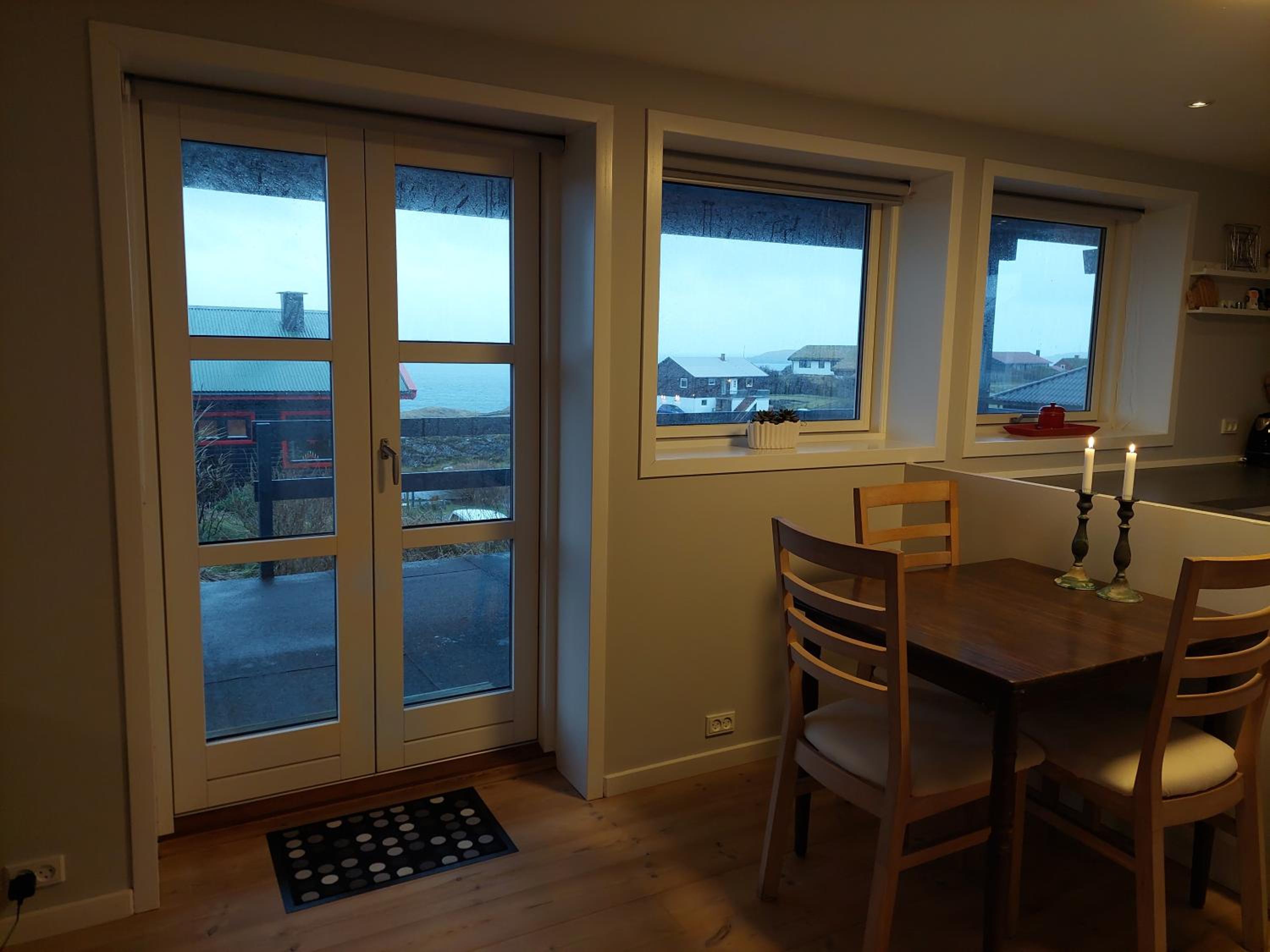 FaroeGuide seaview villa and apartment
