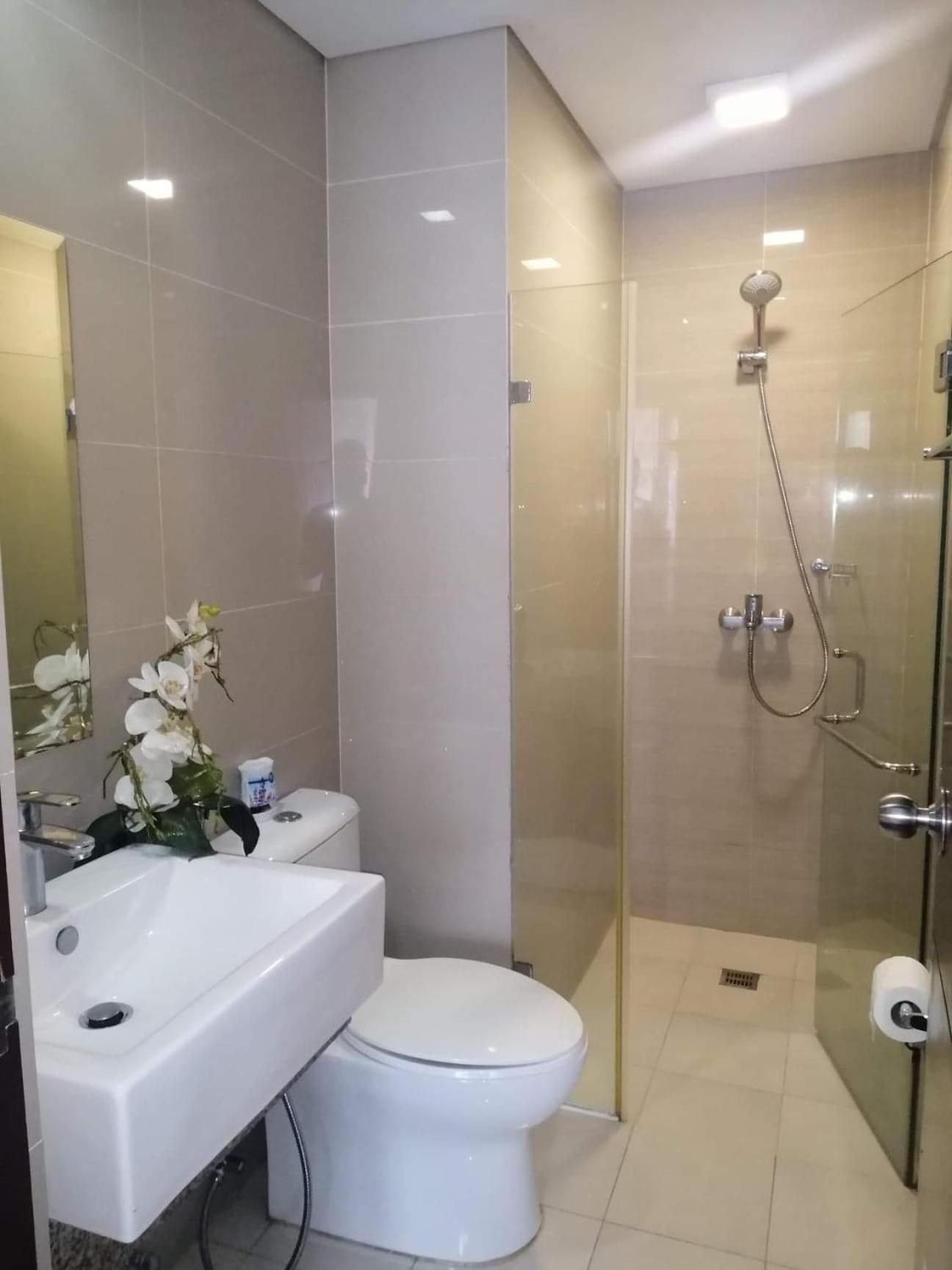 Econo Rooms Two Palm Tree Villa view 4
