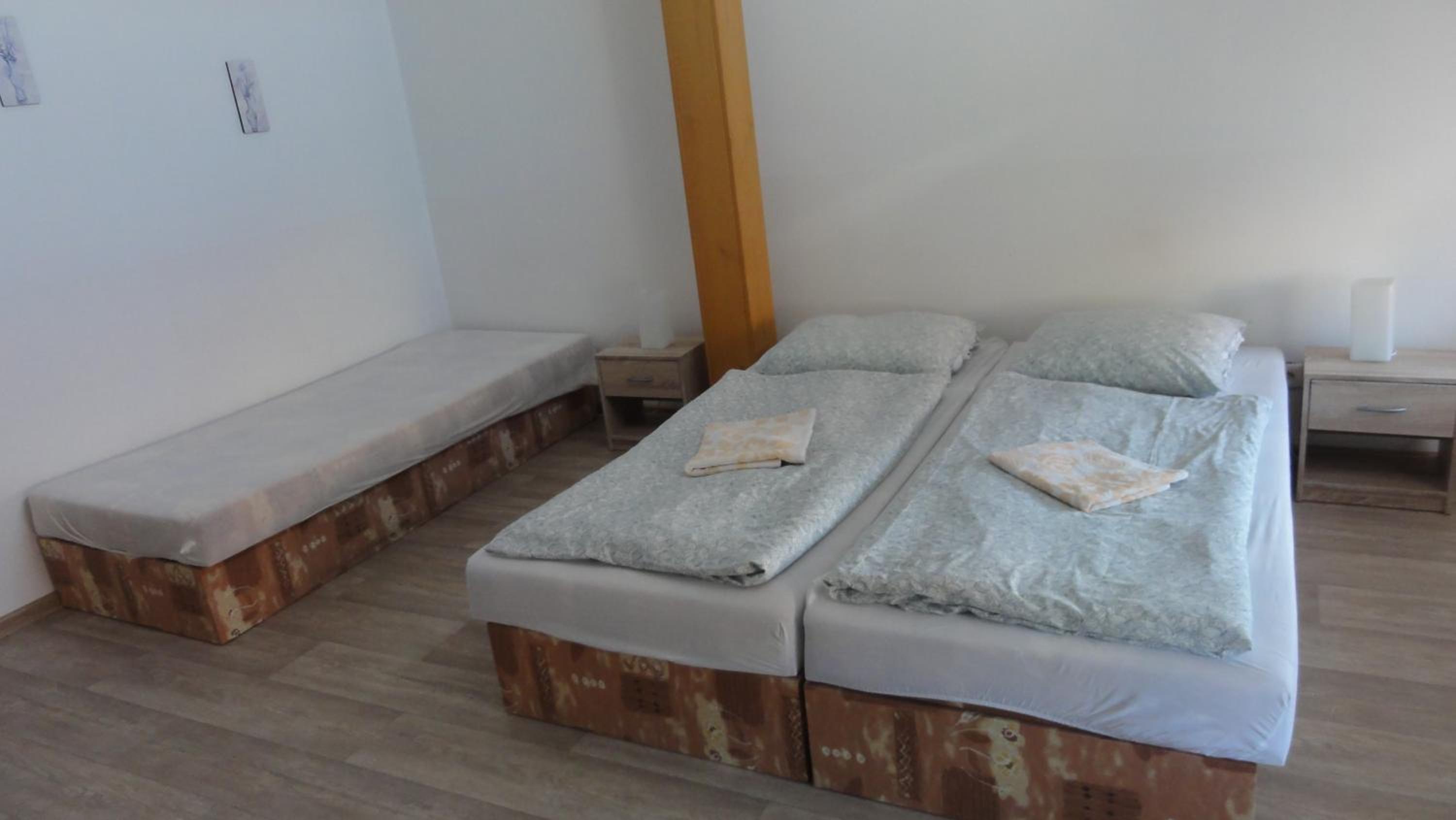 Penzion U Hradeb