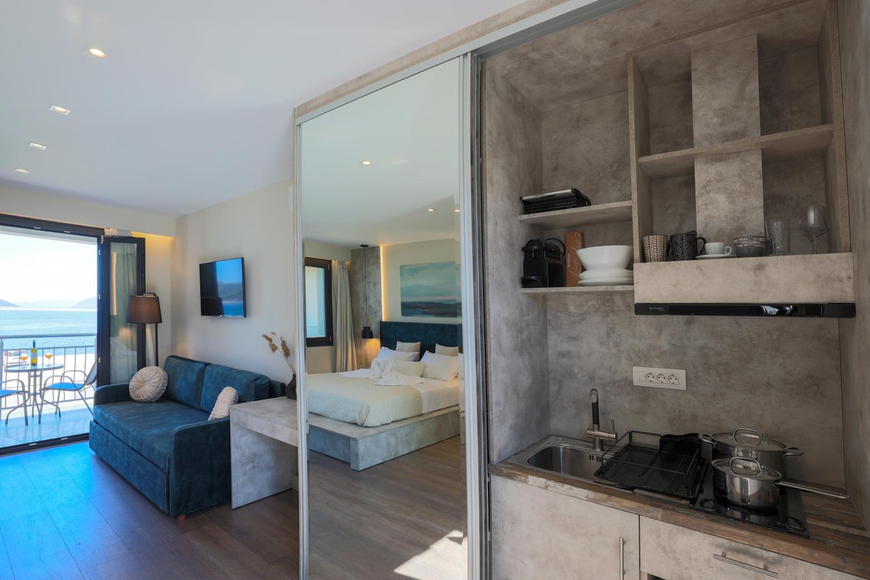 SAMI BEACHVIEW view 5