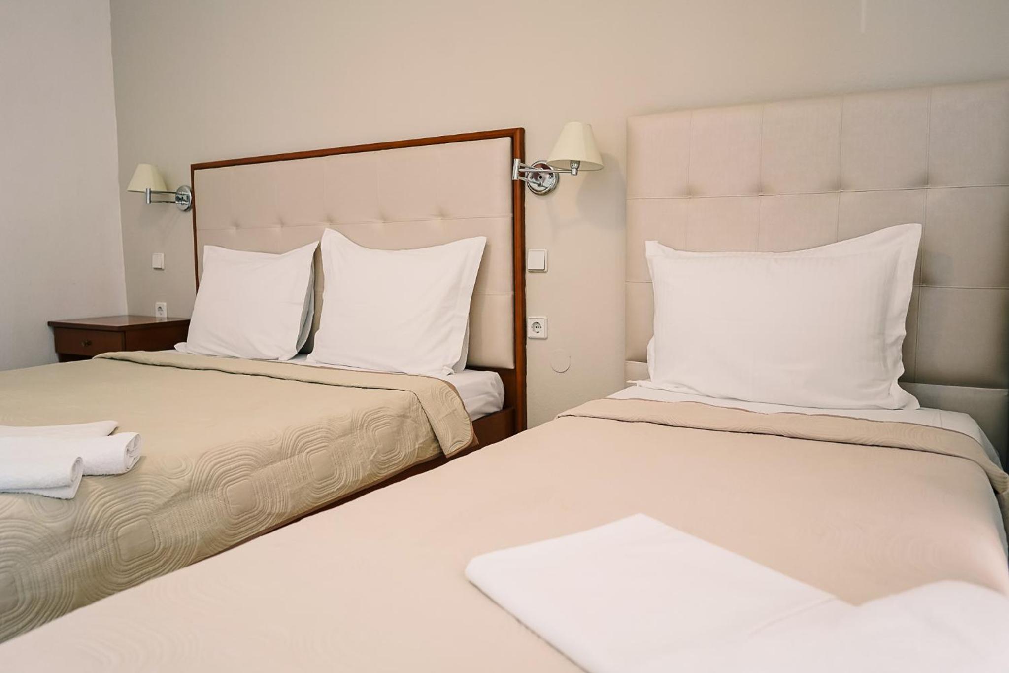 Stavros Beach Hotel