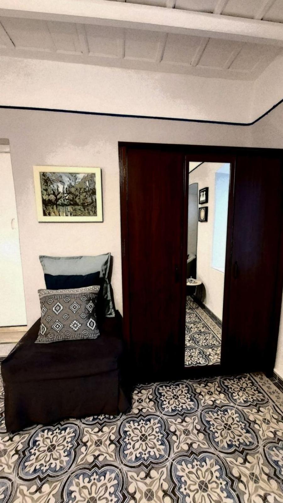 Unique apartment in historic center of Athens
