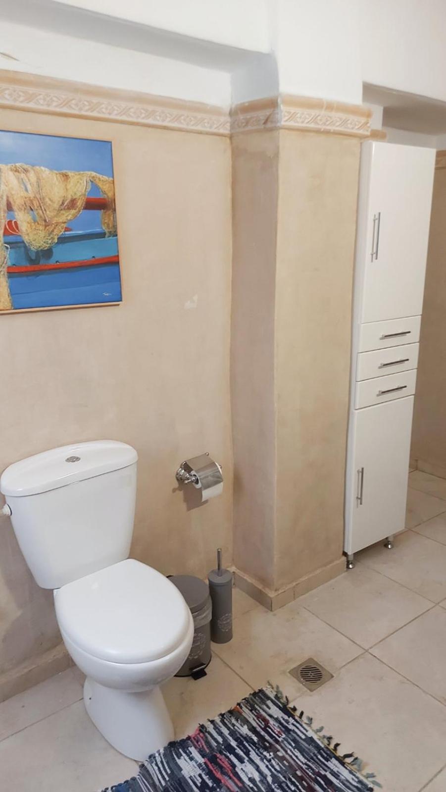 Unique apartment in historic center of Athens