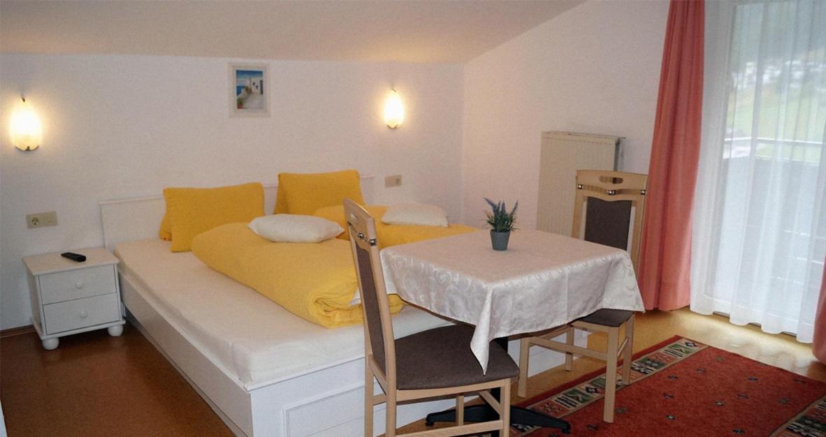 Bergkristall Apartments view 2