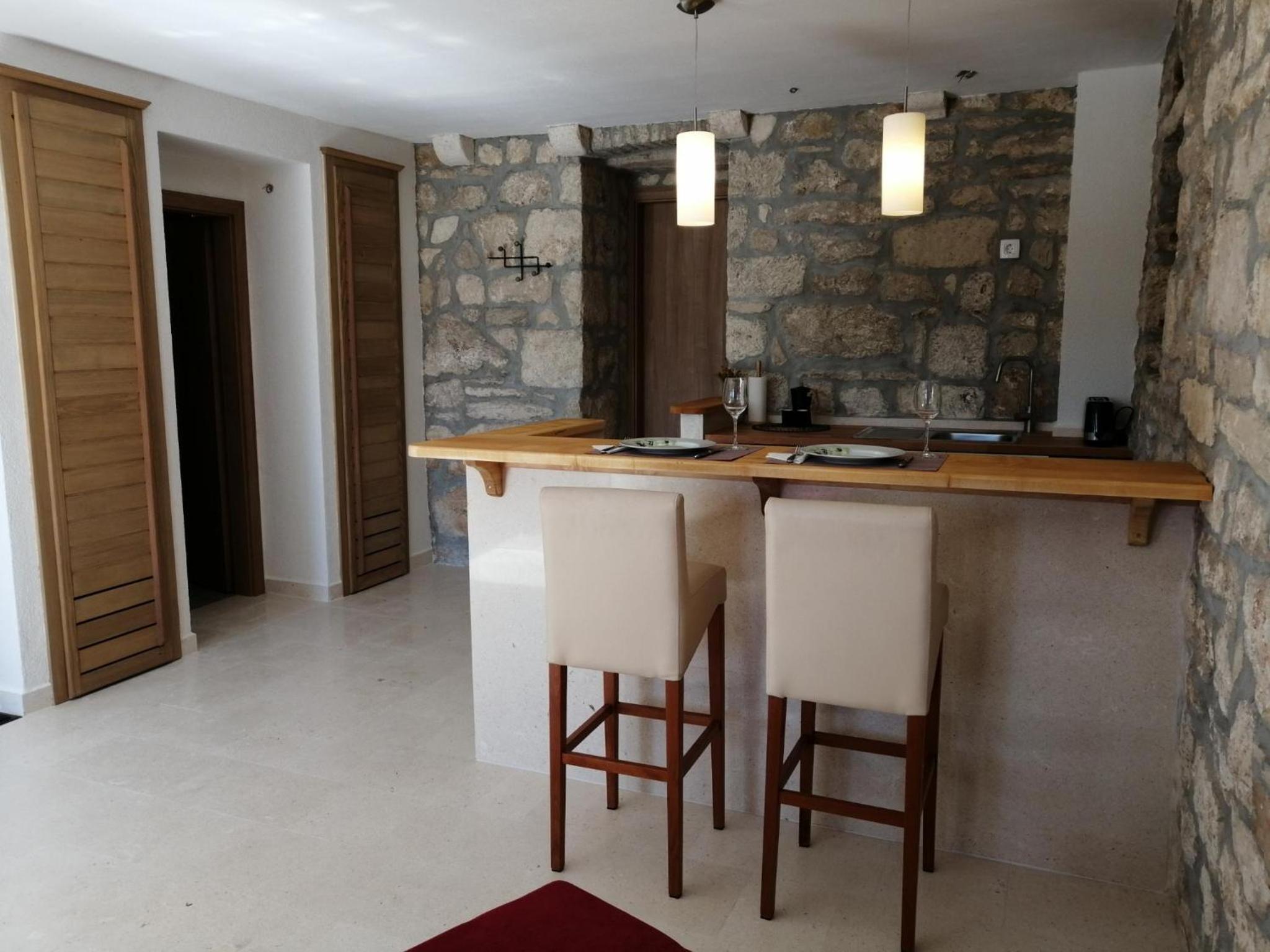 Apartments Kuća Nebeska
