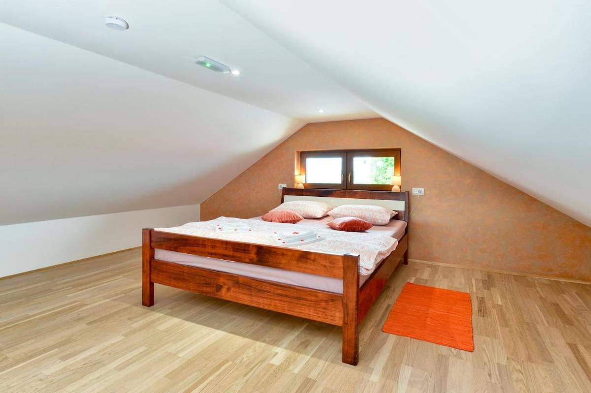 Holiday home _Oasis of peace_ Varaždin view 5