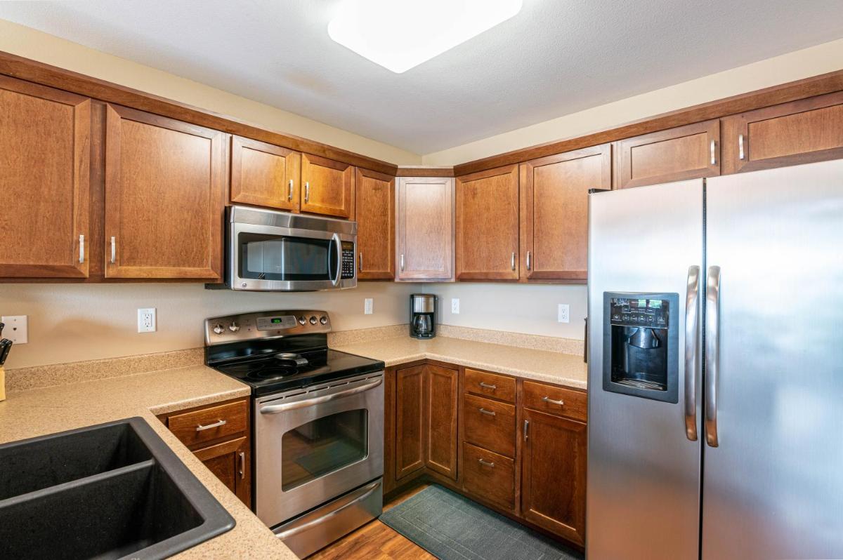 3 Bedroom w/ King Suite - Home away from home! view 4