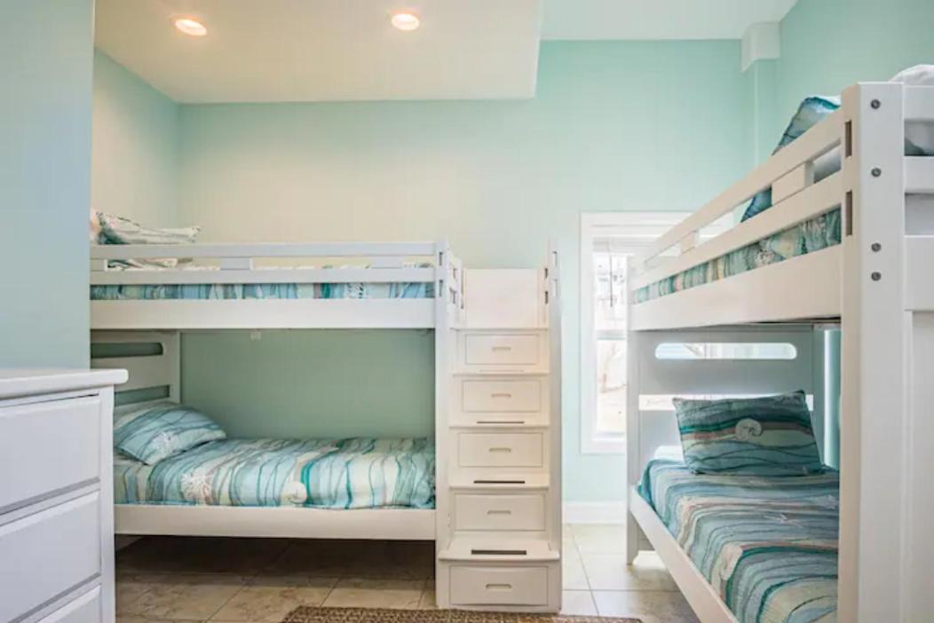 7 Bedroom Home STEPS TO THE BEACH With 4 Patios and Pool! Sleeps 20