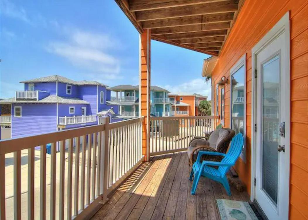 7 Bedroom Home STEPS TO THE BEACH With 4 Patios and Pool! Sleeps 20