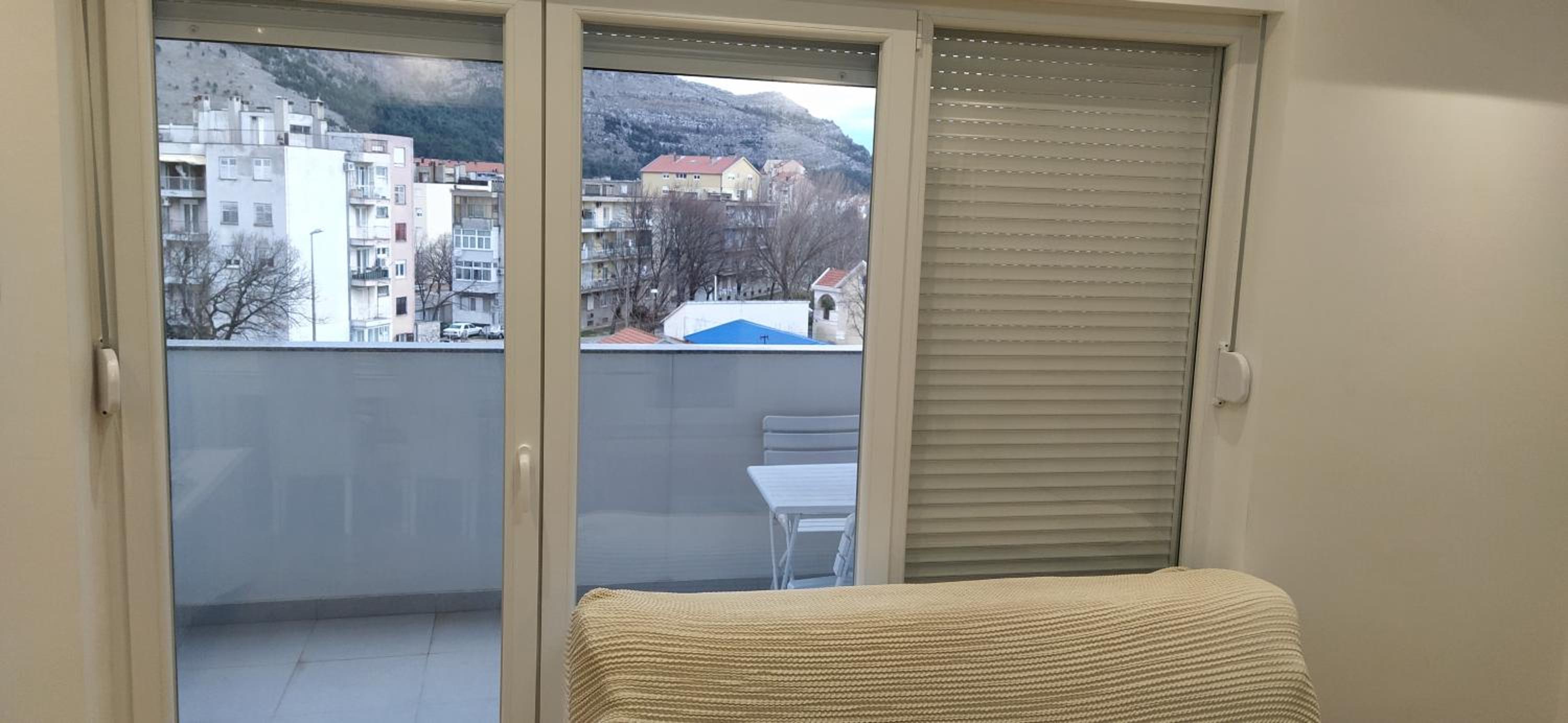 Leo Apartment view 4
