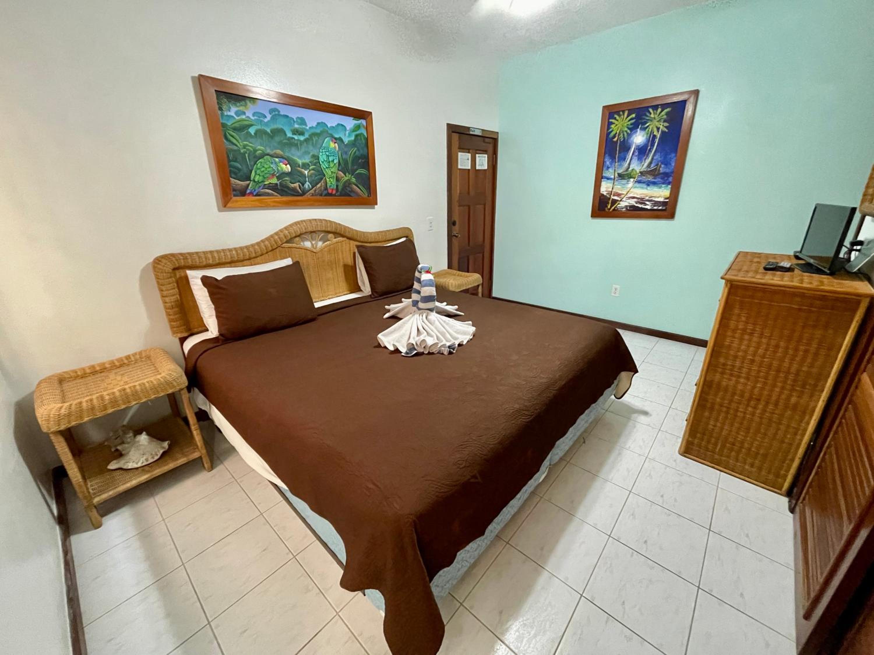 Belizian Reef Suites