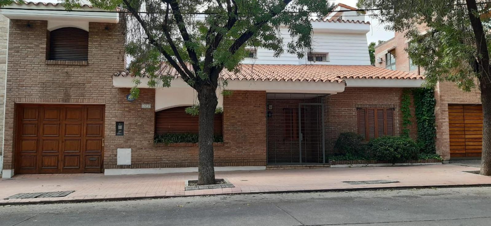 Casabella Mendoza