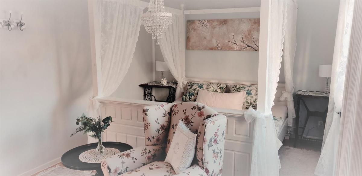 Hotel Ferienwohnungen zum Zilles, Landhausstil - Image 1