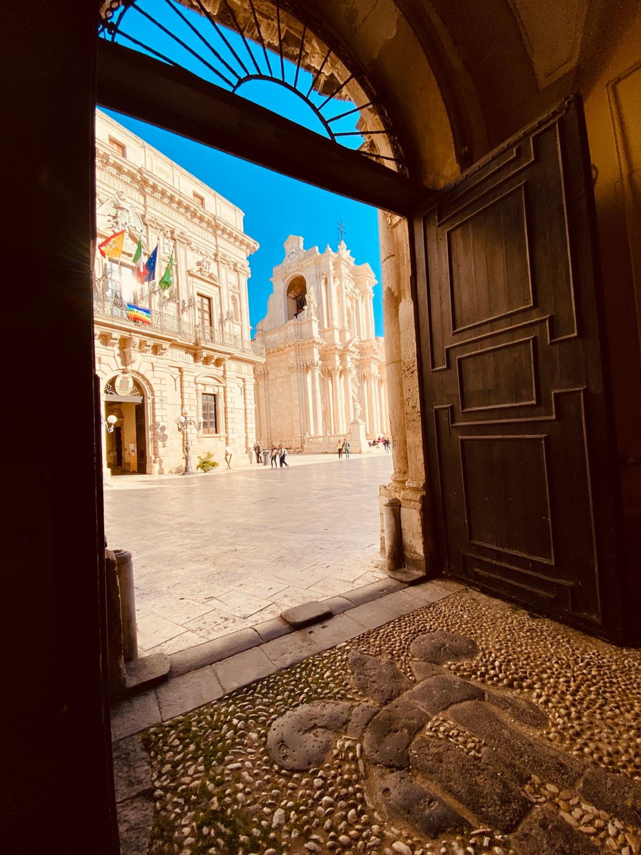 Incantevole appartamento in palazzo storico Ortigia