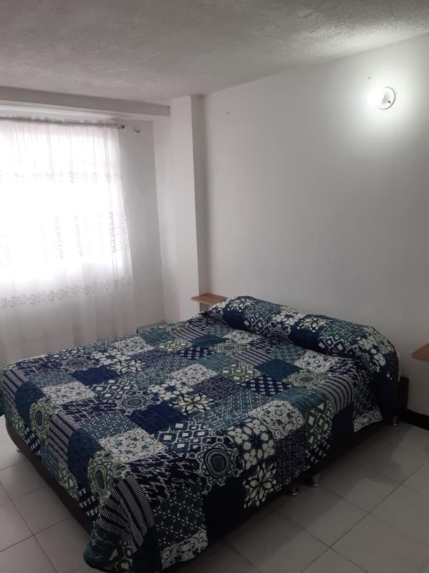 Casa amplia cerca del cc Titan Plaza