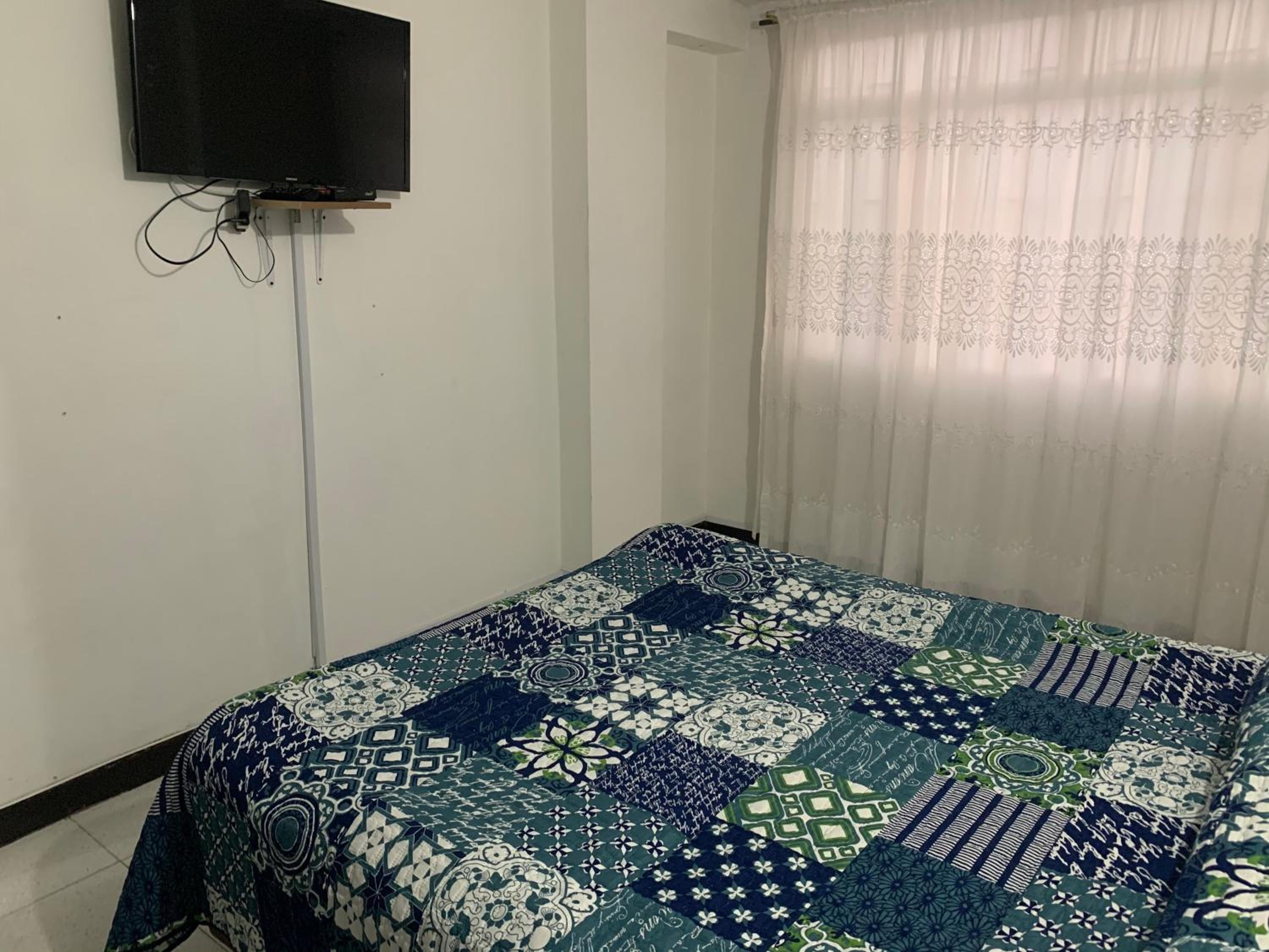 Casa amplia cerca del cc Titan Plaza