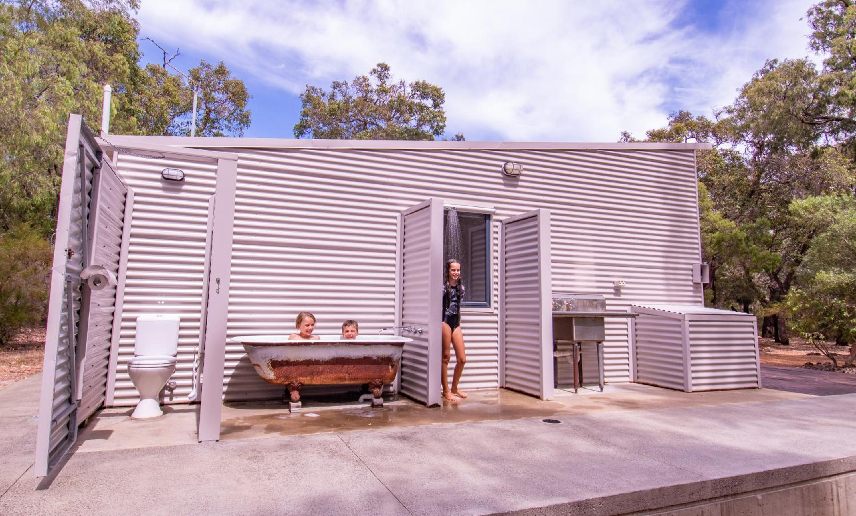 Hamelin Bay Seaclusion