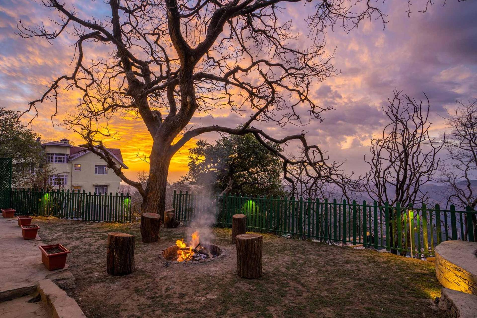 Nau Nabh Cottage by VEO - Part of StayVista view 5