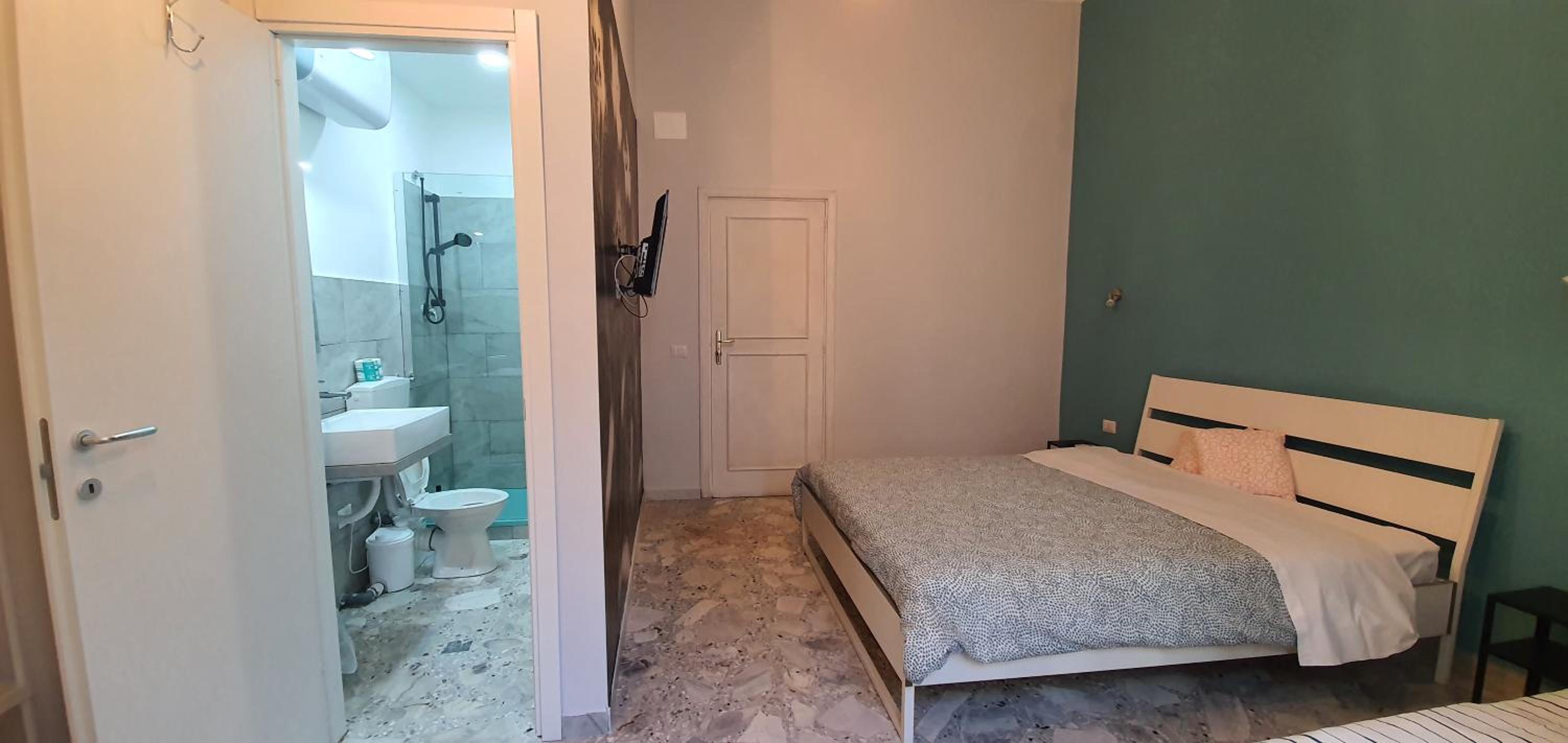 Sofia Rooms