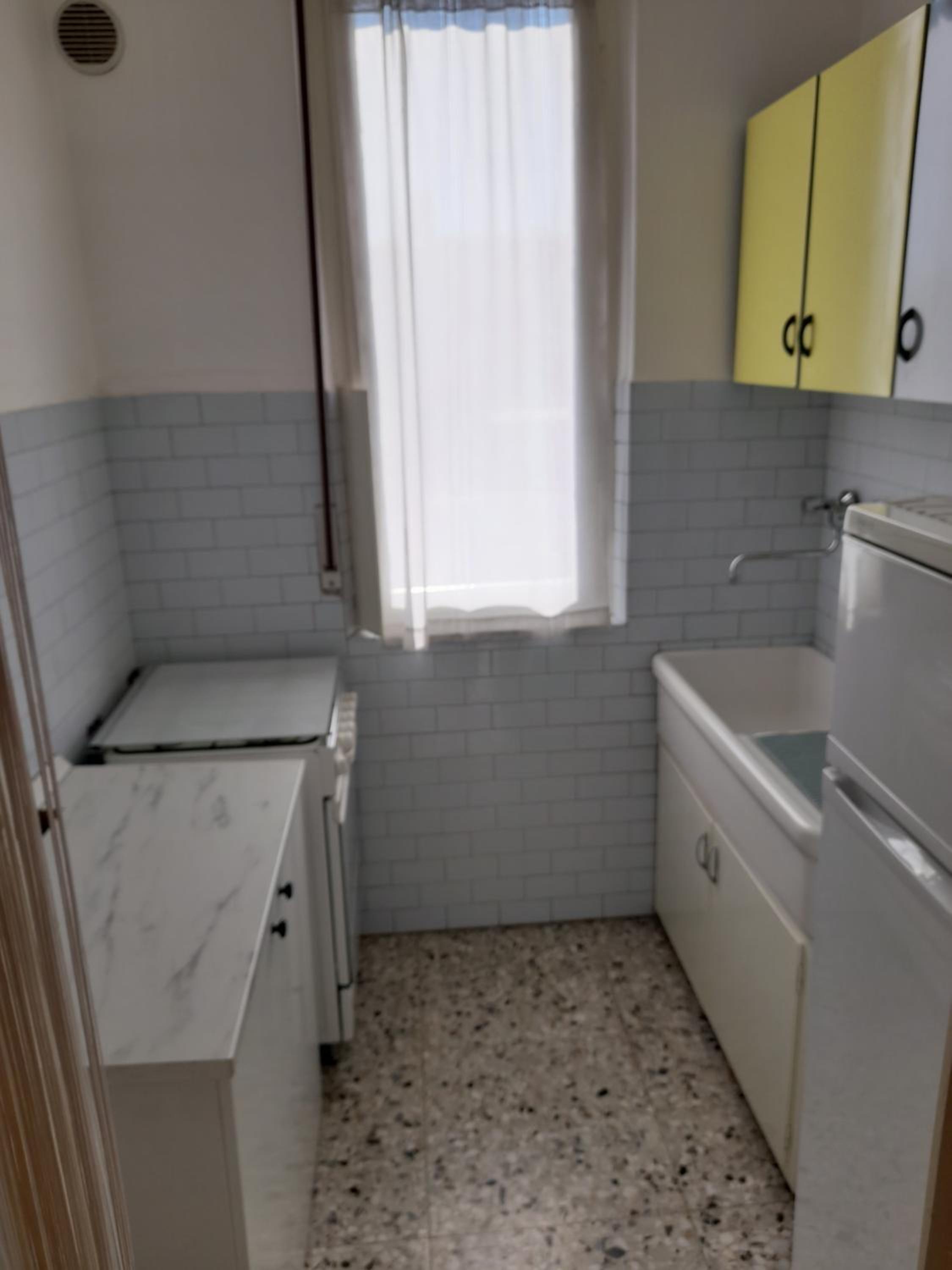 Spezia en Turin — kitchen
