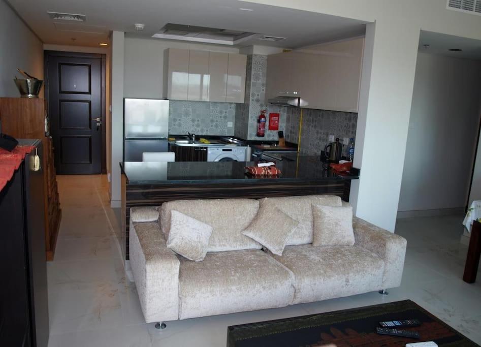 Elegant and comfortably furnished 2BRH apartment in a quiet area!