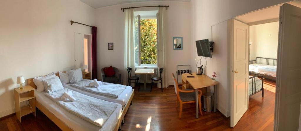 Rooms Al Festival
