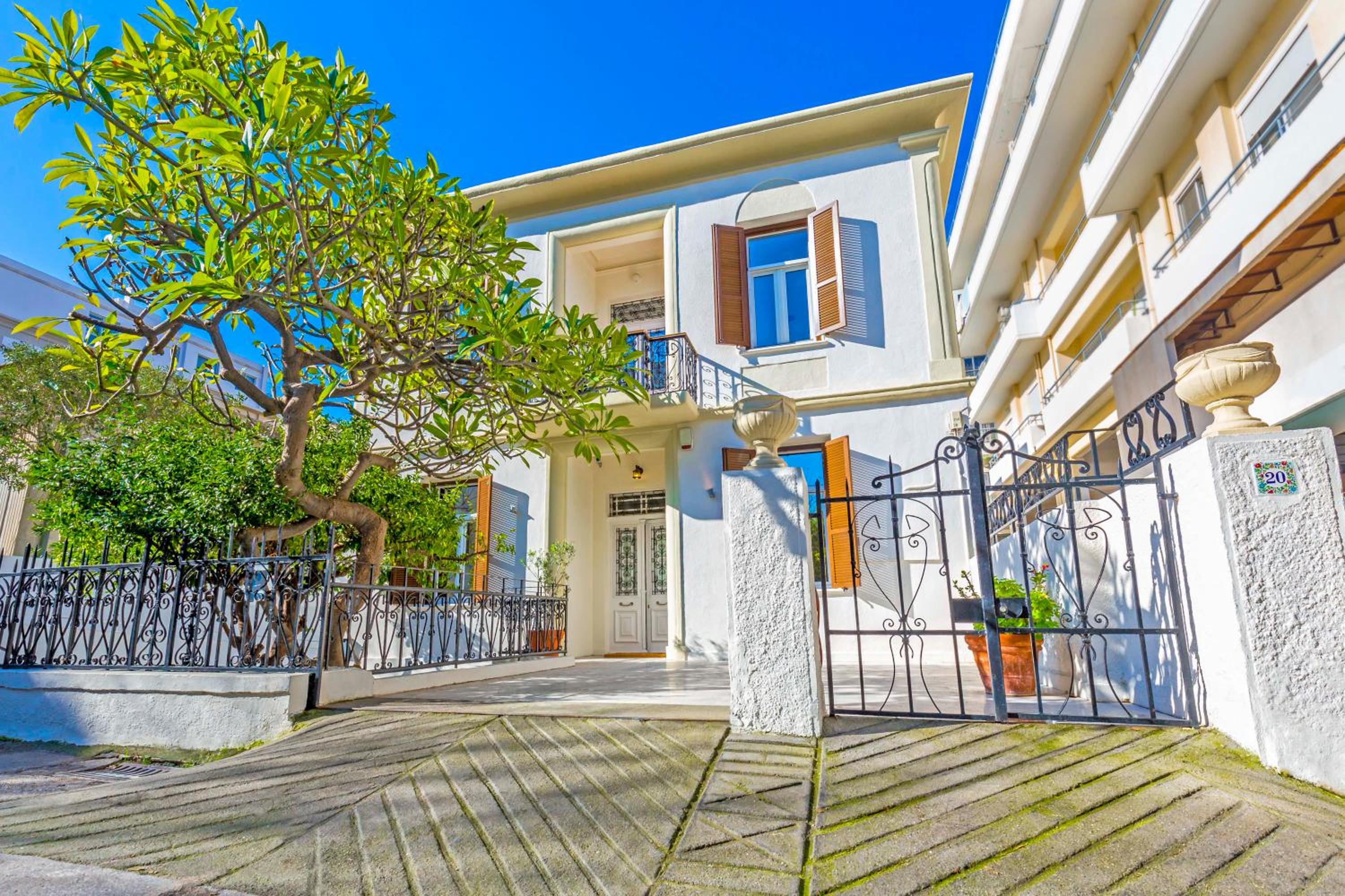 Arhondiko Apartment VS Rhodes Town view 2