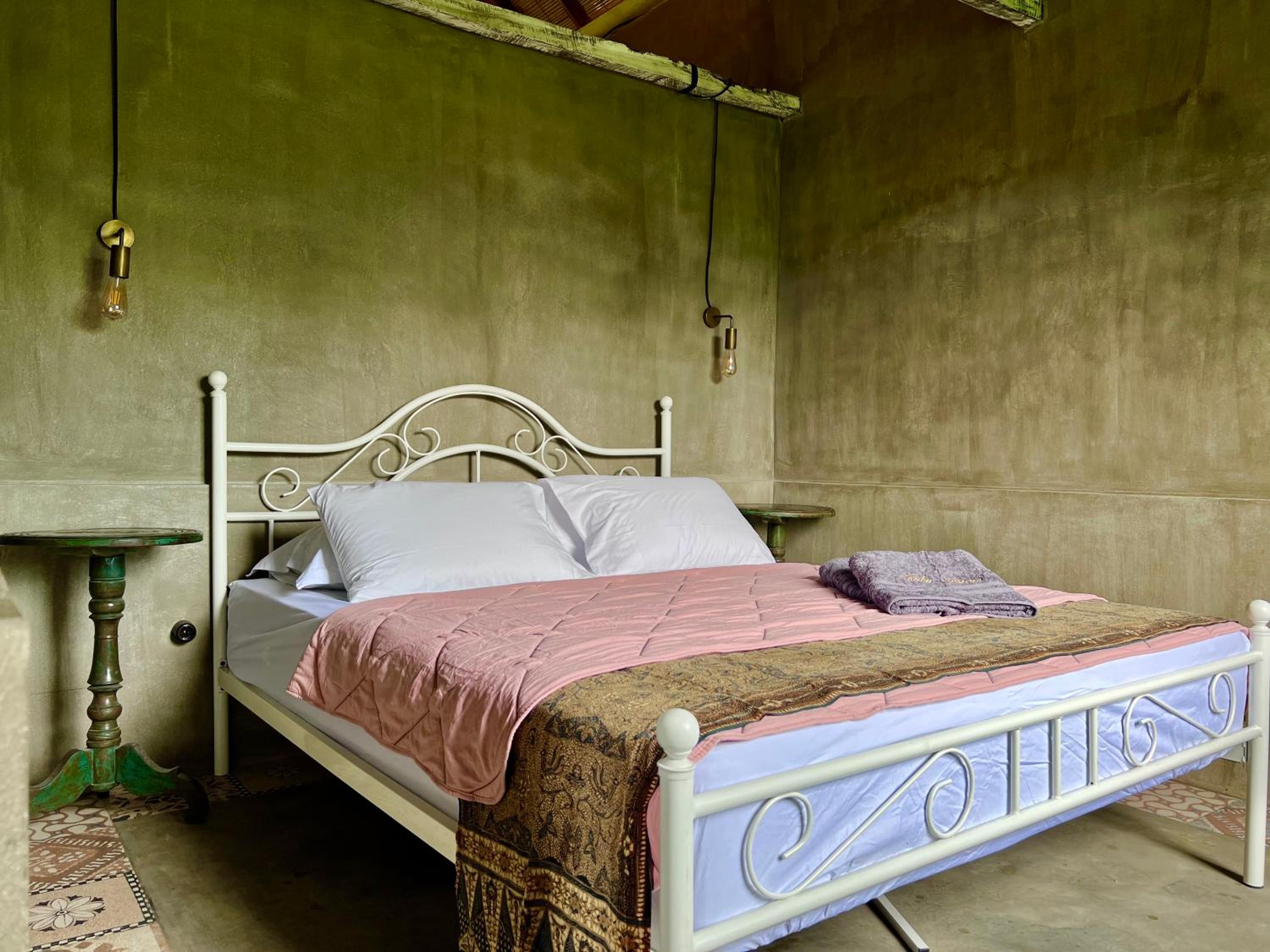 Rumah Hadeka sawan