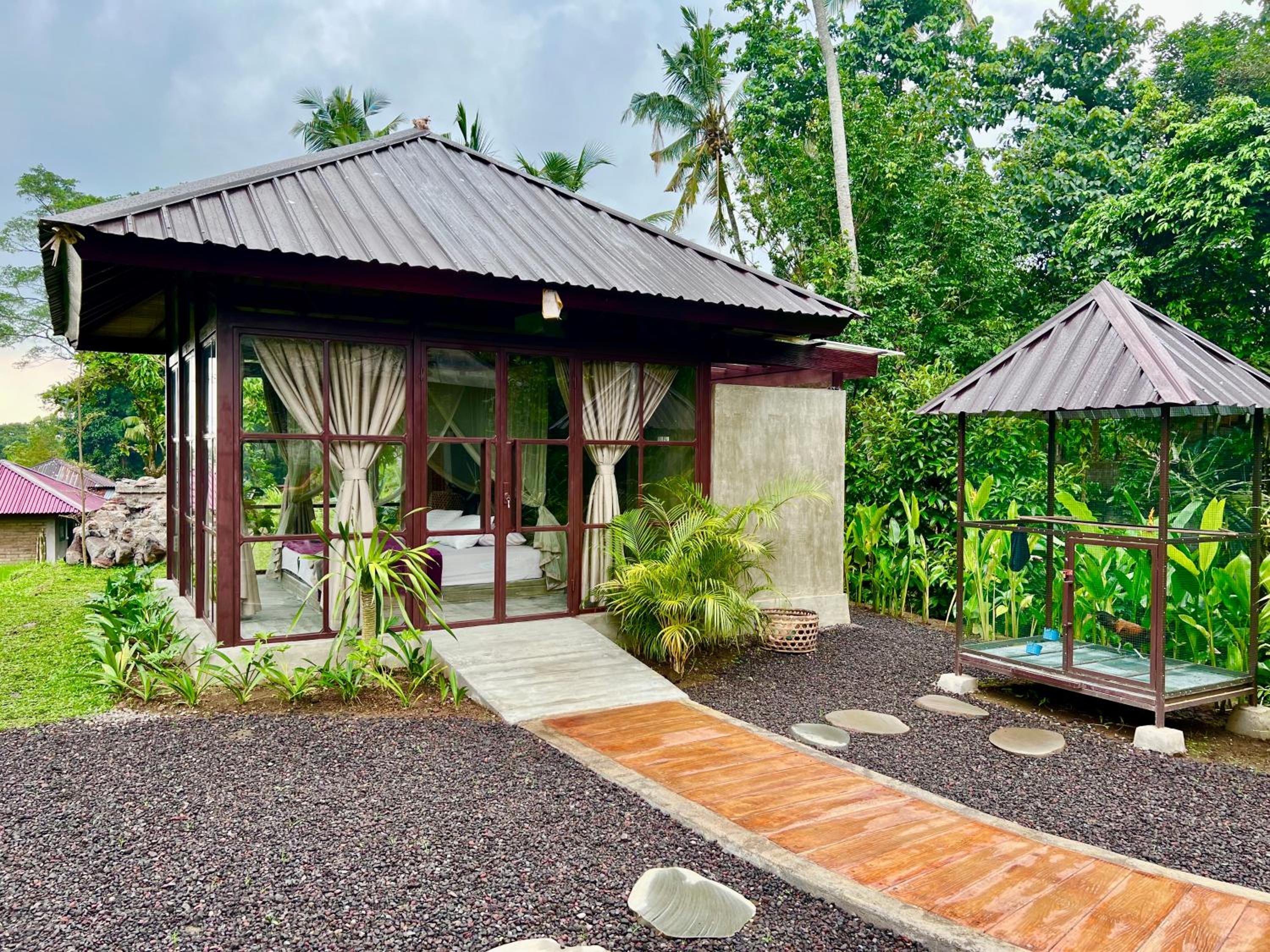 Rumah Hadeka sawan