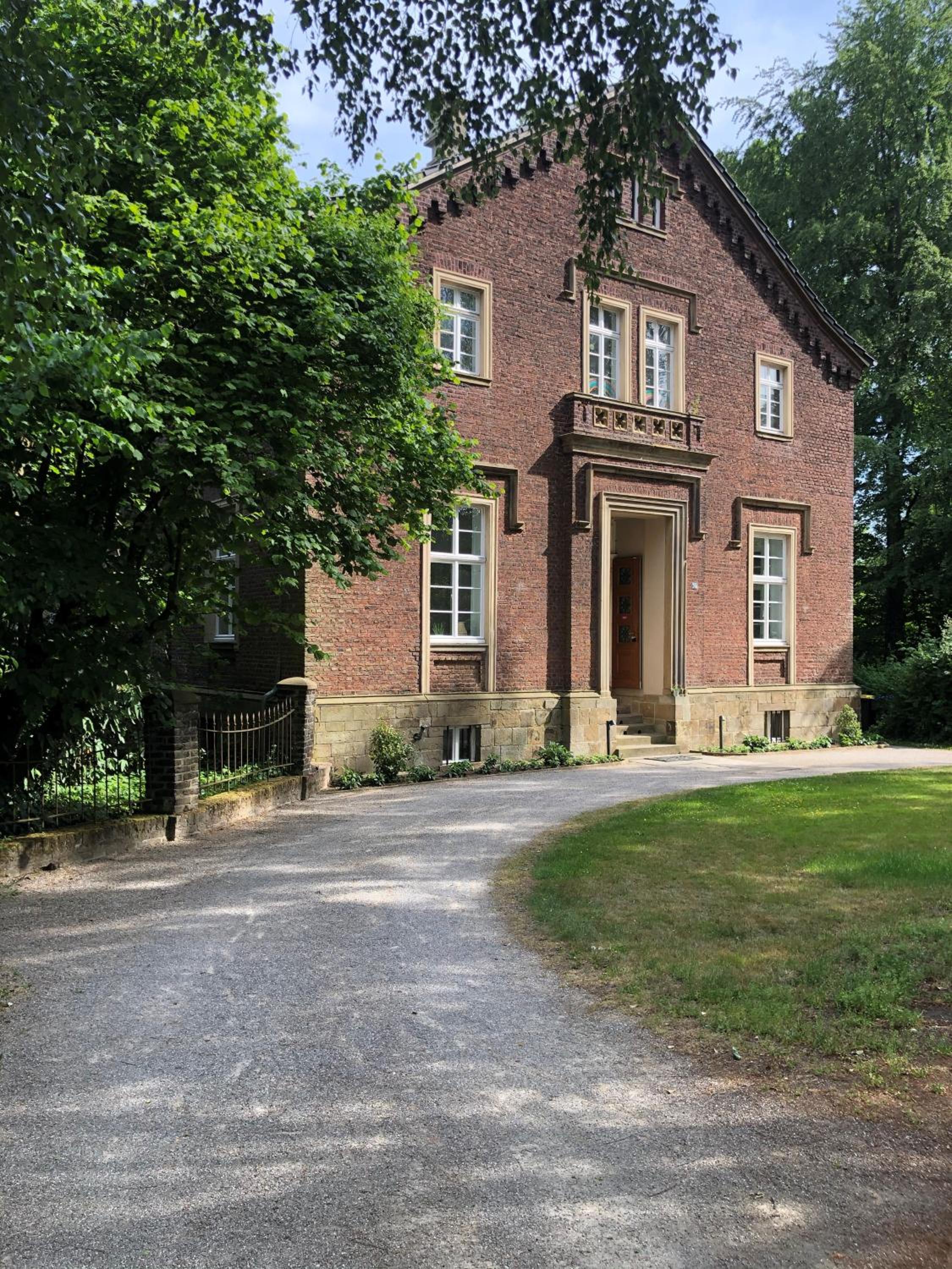Das Ministerhaus - 3 Zimmer in historischer Villa
