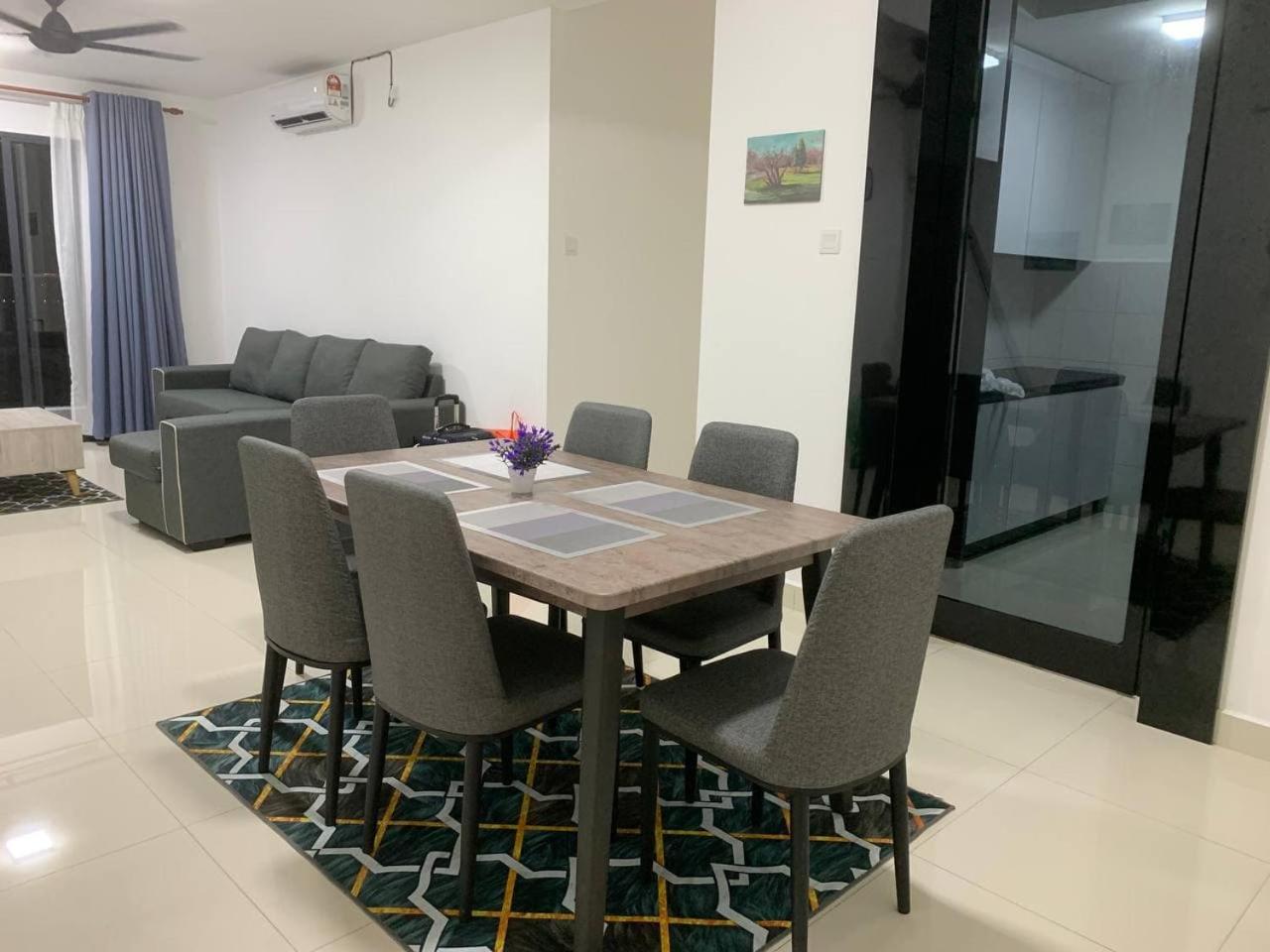 4A Icon Residence photo 1