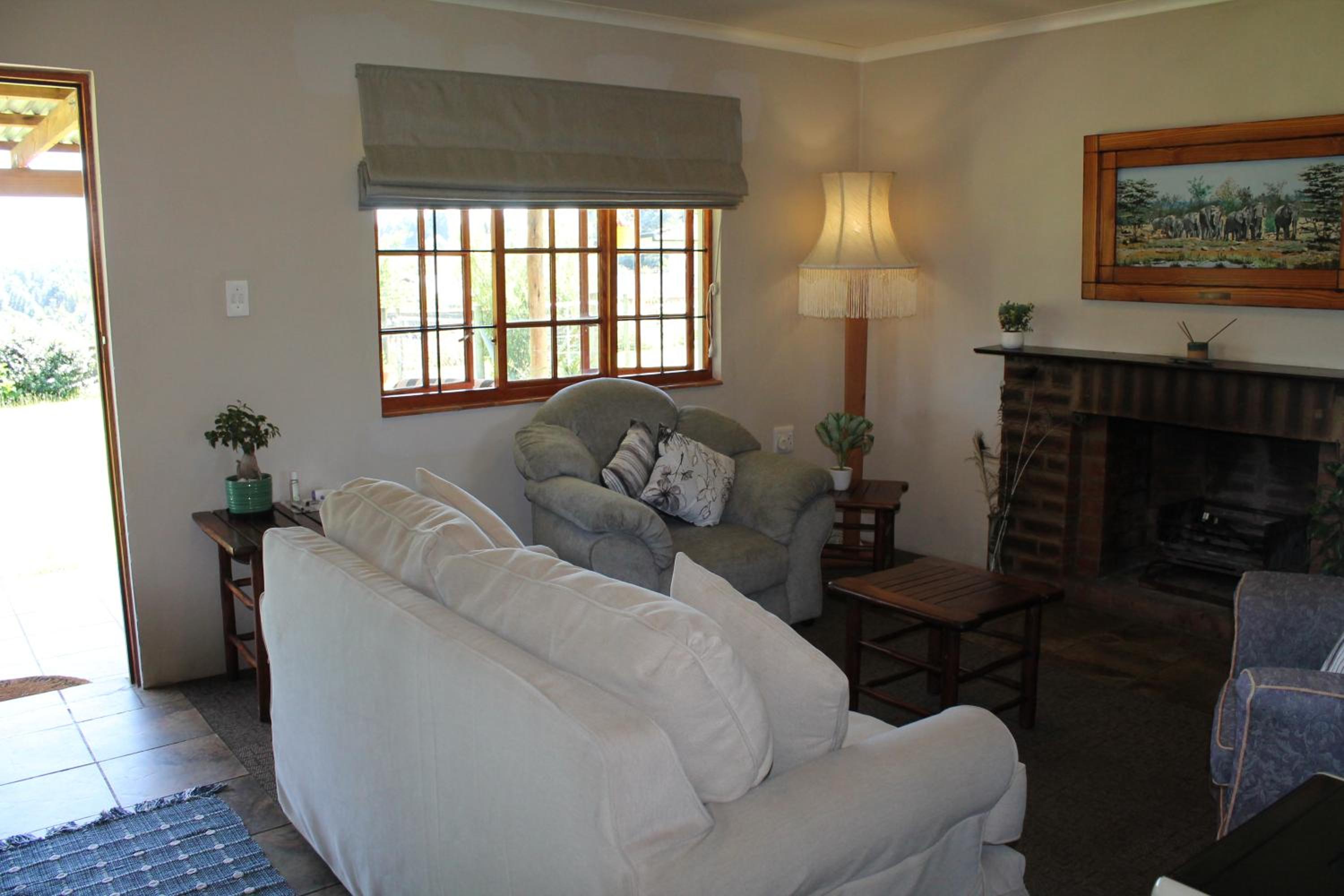 Cicada Cottage Peaceful Drakensberg Retreat view 2