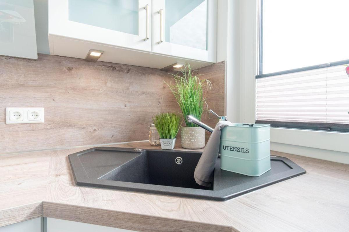 Apartmenthaus-Kiki-Wohnung-Ocean-View