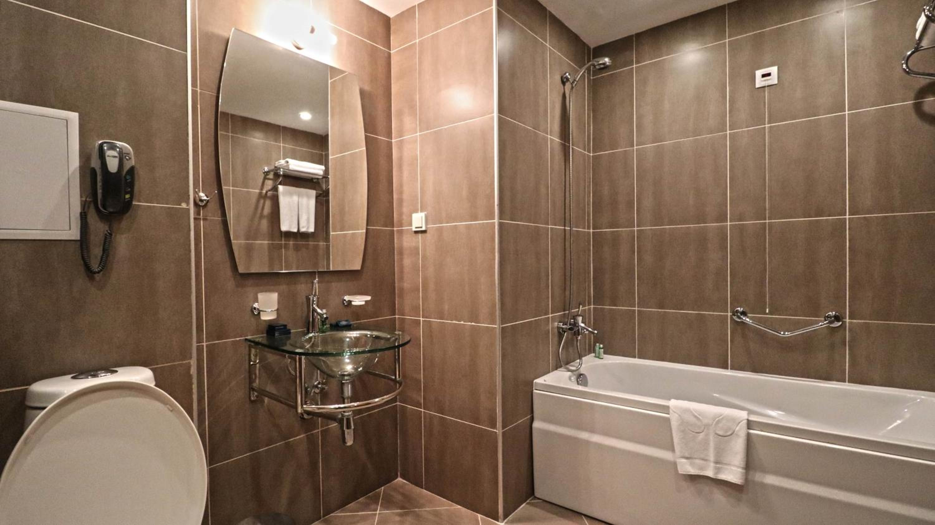 Love Suite view 3