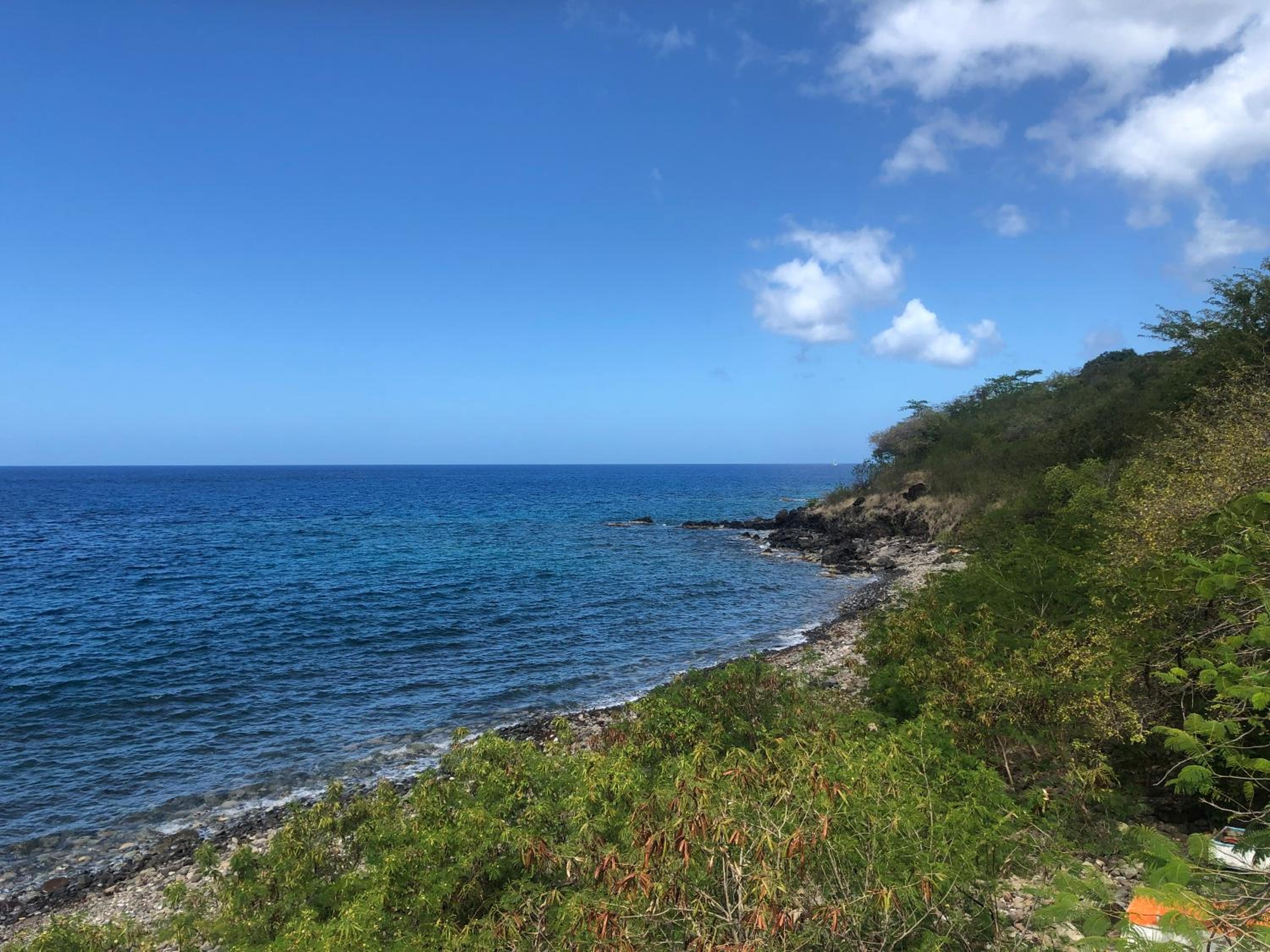 Paradyse Den's près Sources d'Eau Chaudes , Paisible , Vue sur mer , WIFI view 4