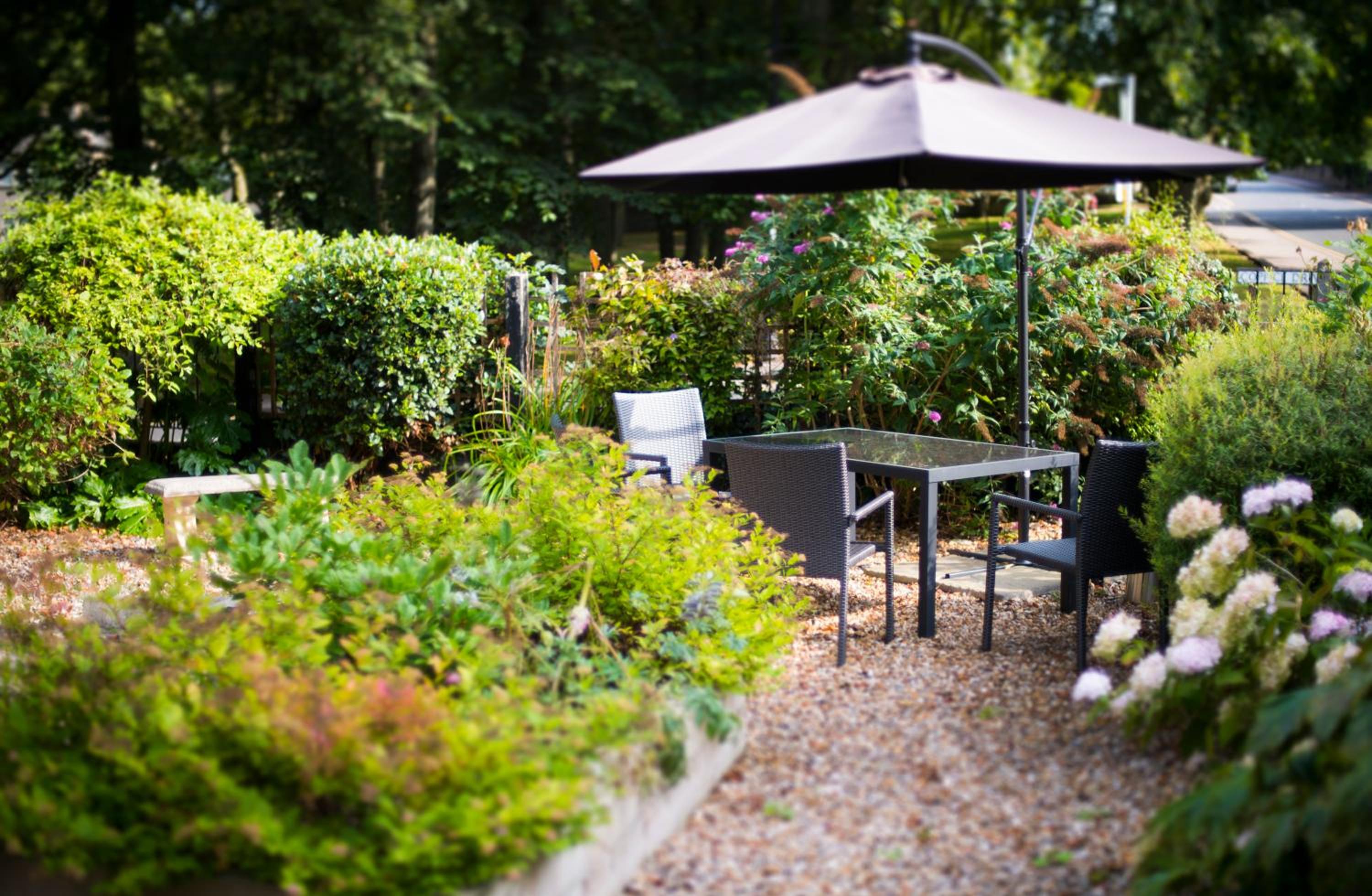 Fountains Guest House - Harrogate Stays with FREE PARKING