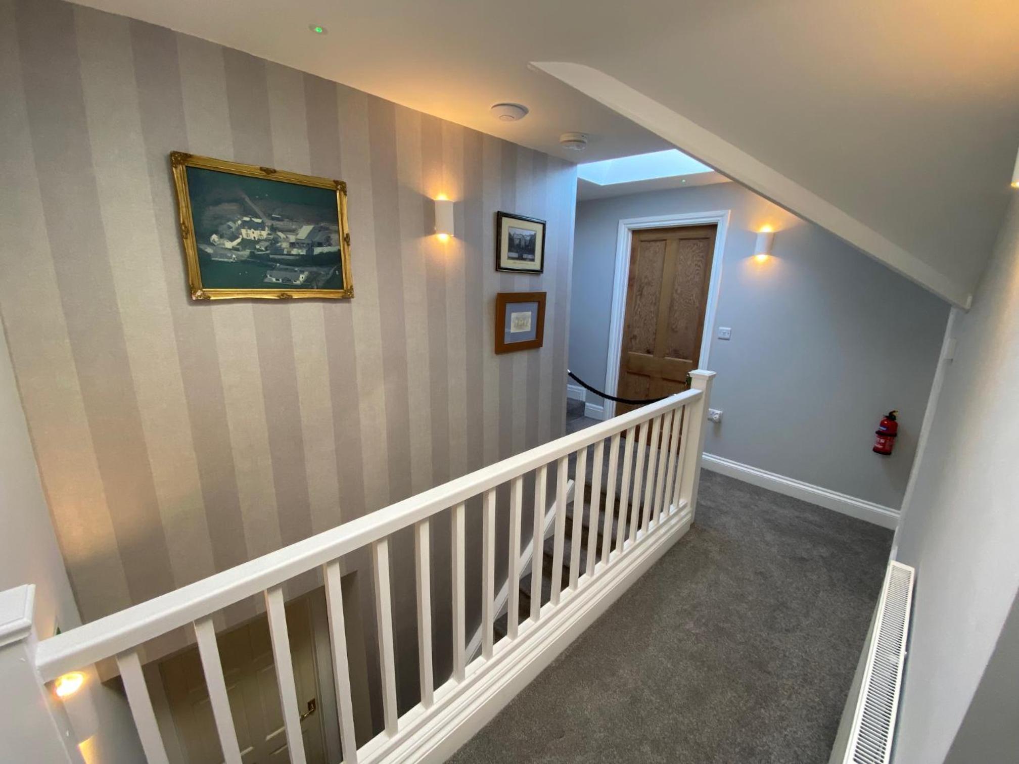 East Llanteg Guest House view 4