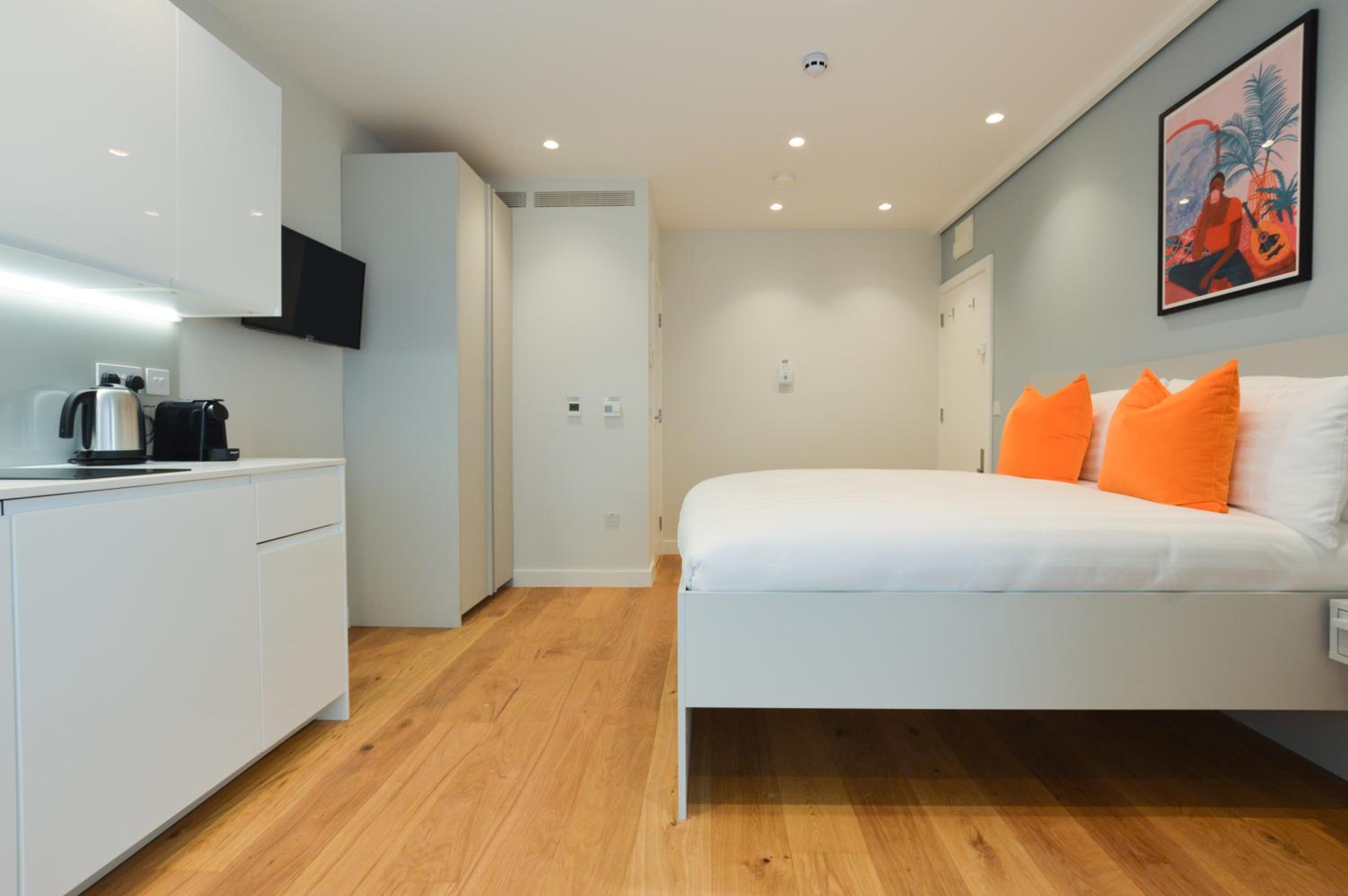StayPrime Kensington Serviced Apartments