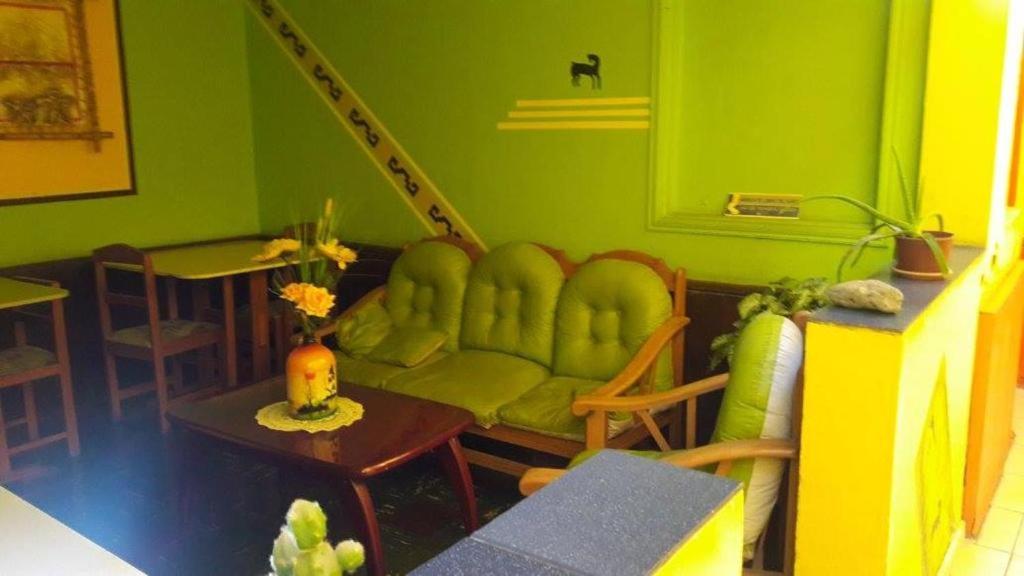 Hostal Copa Arica