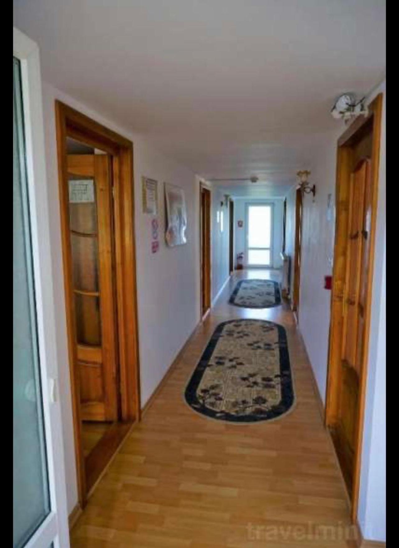 Cazare ieftina view 5