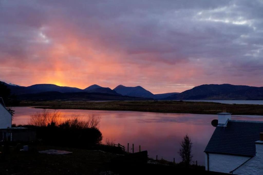 Tidal Cottage On The Shore Isle of Skye view 3