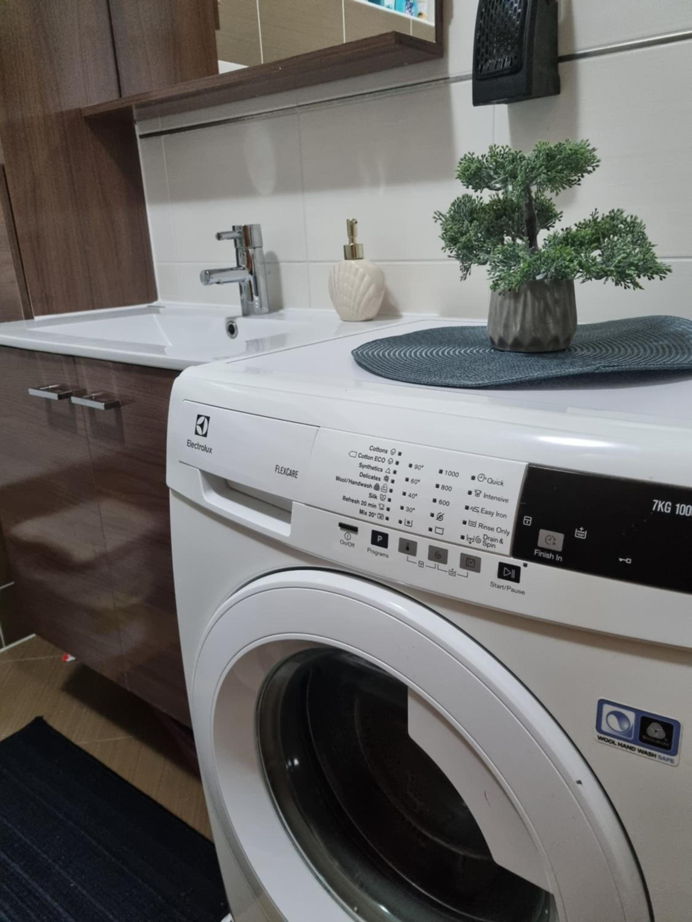 LUKA Apartman Pakoštane view 5