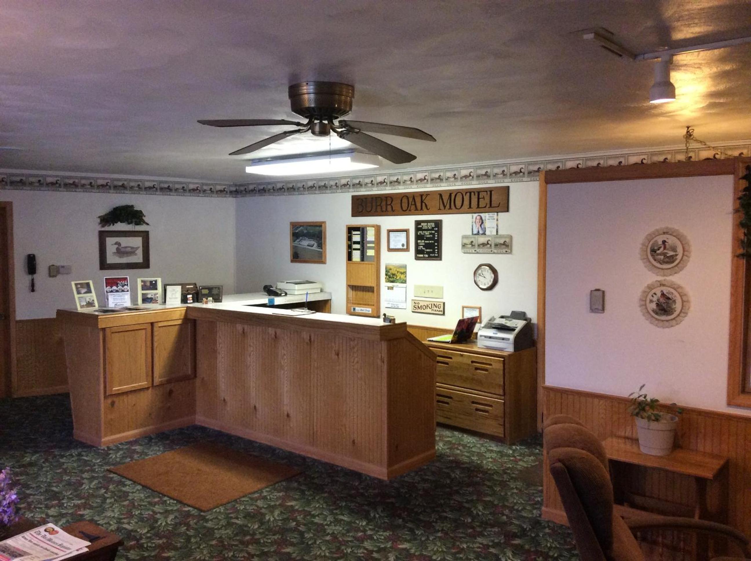 Burr Oak Motel
