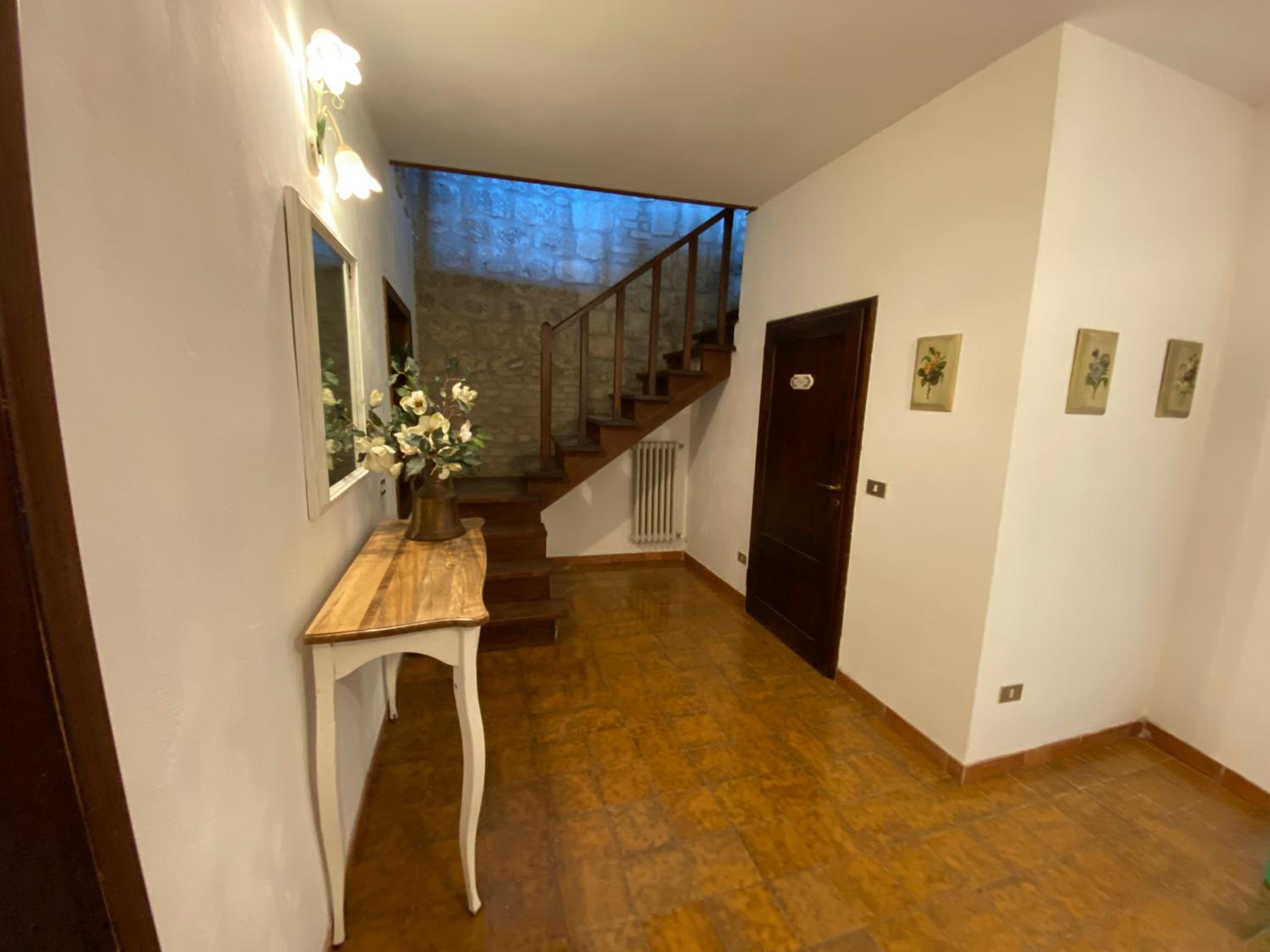 La Casa dei Ricordi - garage auto e moto a 650 m