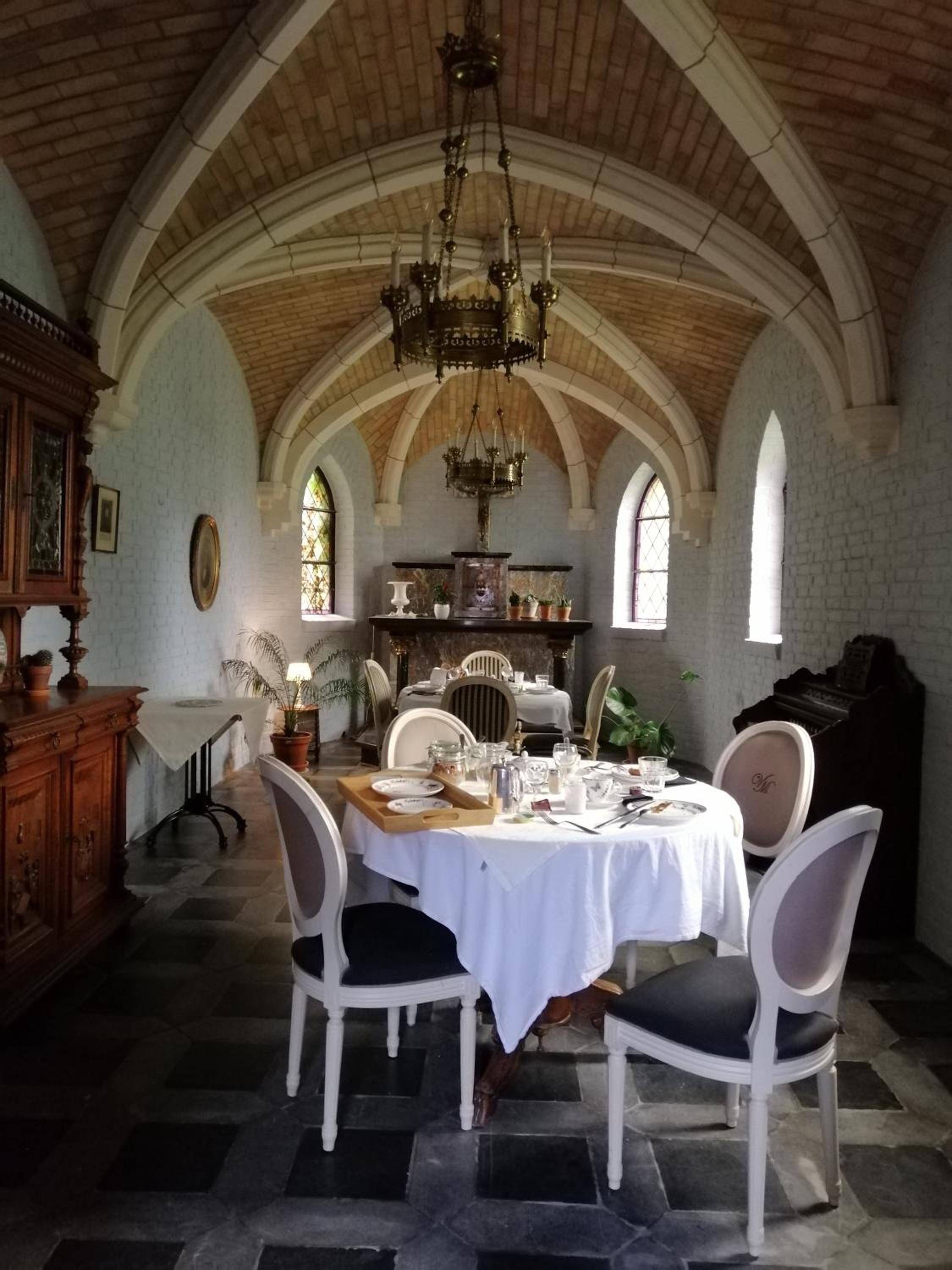 Het Domherenhuis B&B, Restaurant Calice