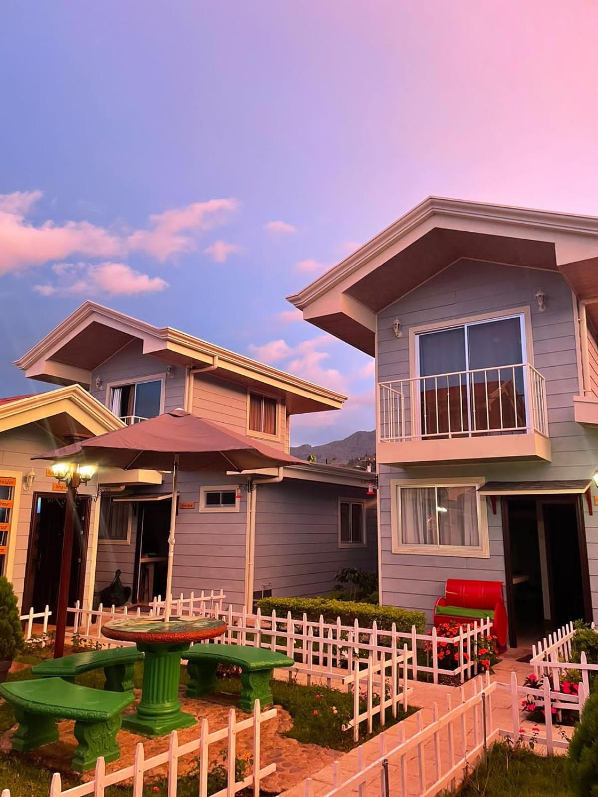 Hotel Villas Orosi Valley Lodge - Image 1