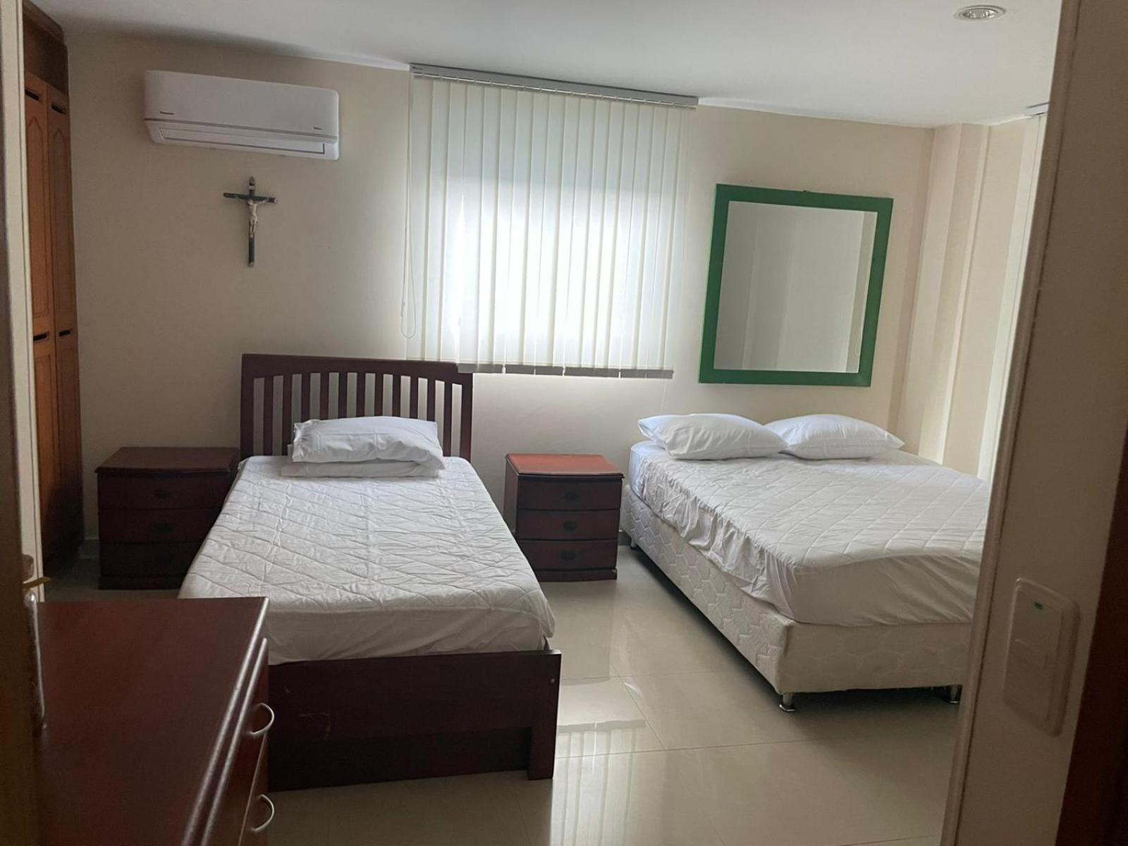 SUPER CASA CLUB CONDOMINIO EL PEÑON GIRARDOT