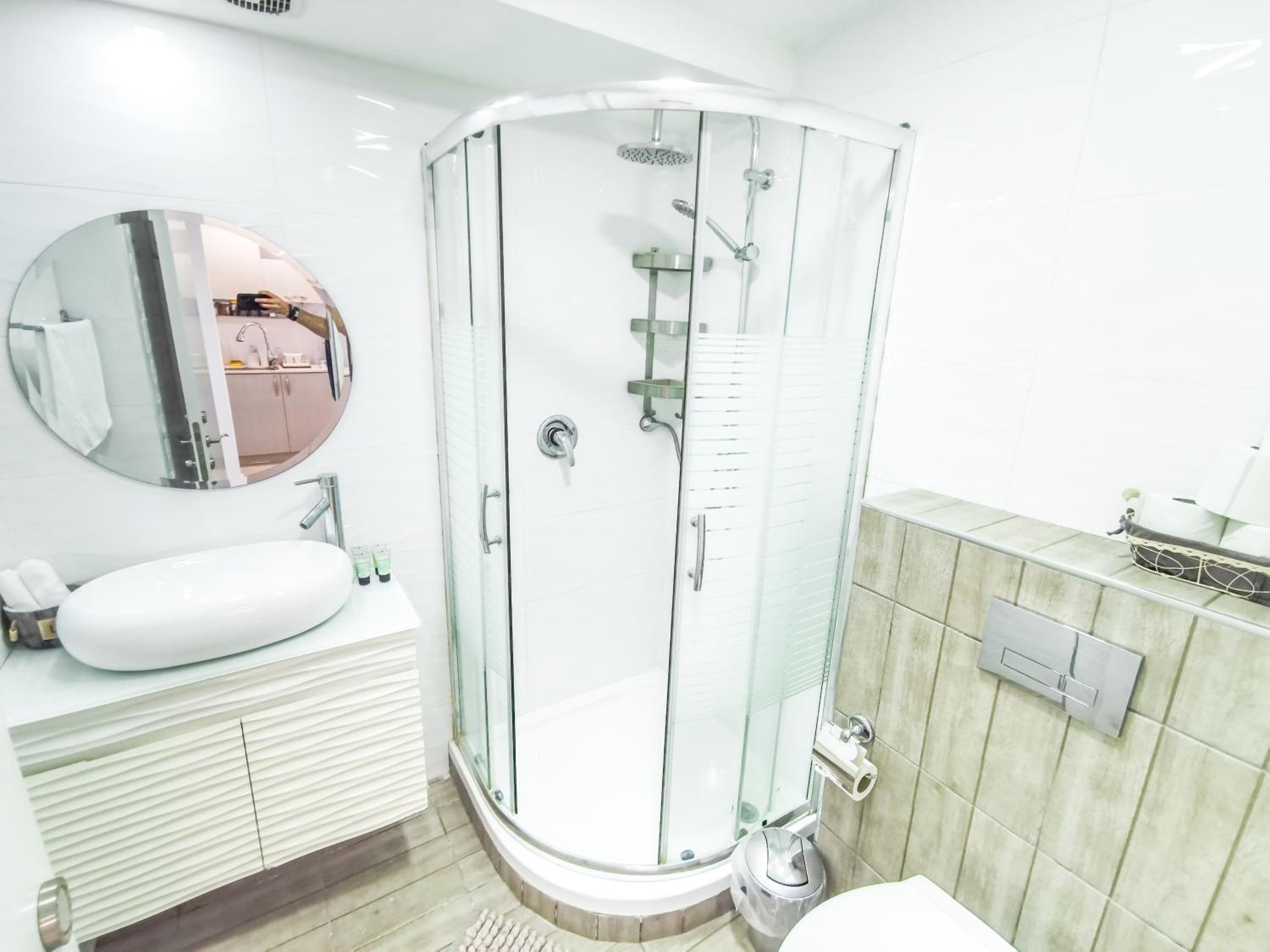 Great Location Fully Equipped view 5
