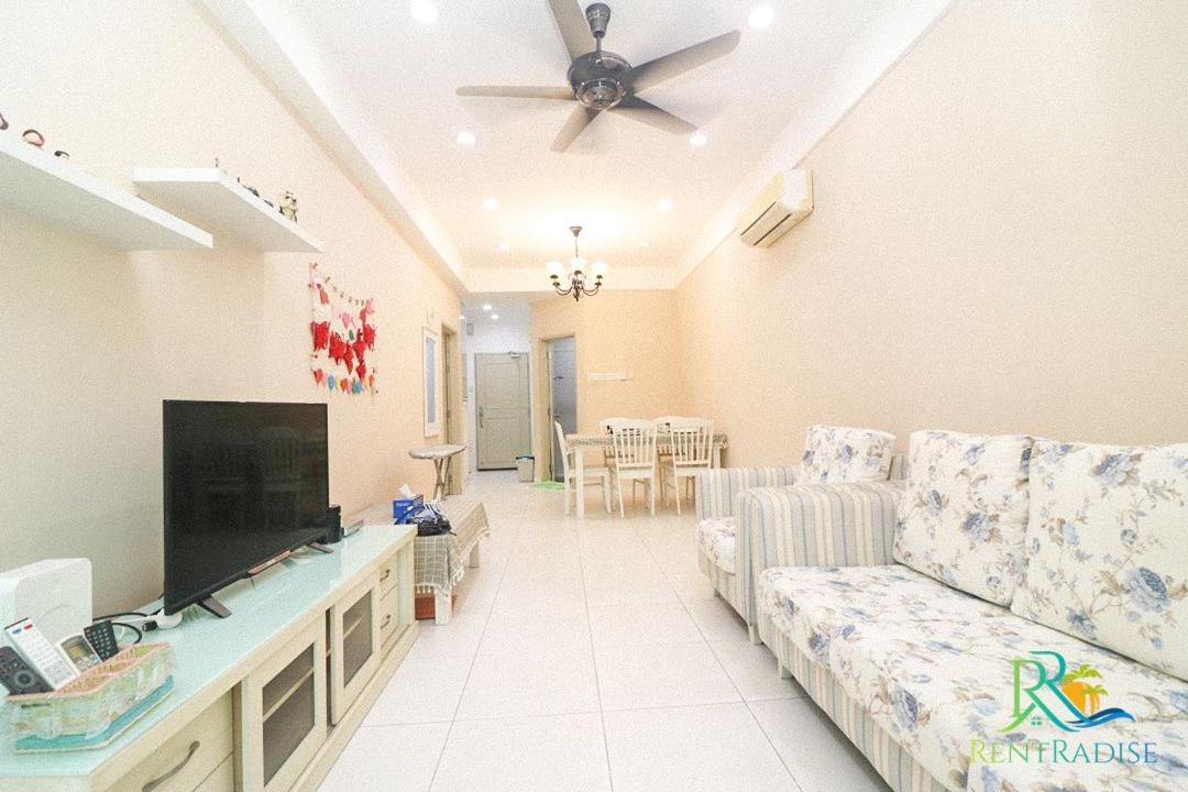 Akademik Suite by RR JBcity