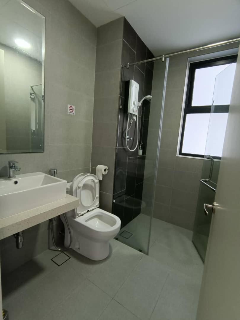 The clio 2 residences, beside conezion, beside ioi city mall, opposite serdang hospital, beside uniteen and UPM, Putrajaya photo 6